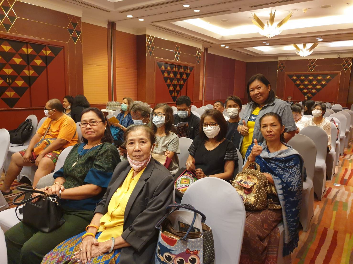 ? พช.ขอนแก่น : ร่วมงานแถลงข่าวและการเสวนารางวัลผู้ประกอบการธุรกิจส่งออกดีเด่น ปี 2563 (Prime Minister Export Award 2020) ?