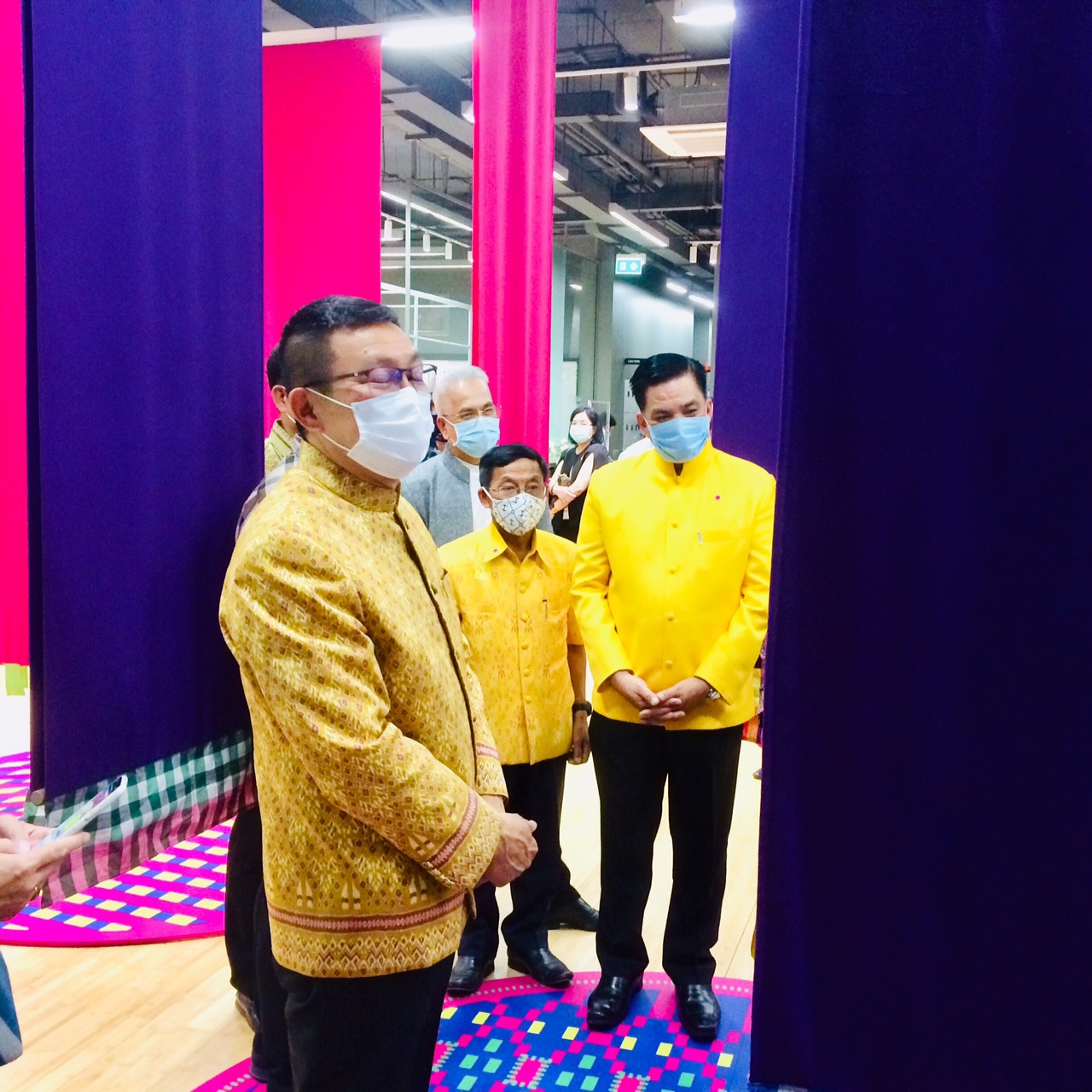 ?พช.ขอนแก่น : พิธีเปิดศูนย์สร้างสรรค์งานออกแบบ ขอนแก่น ?