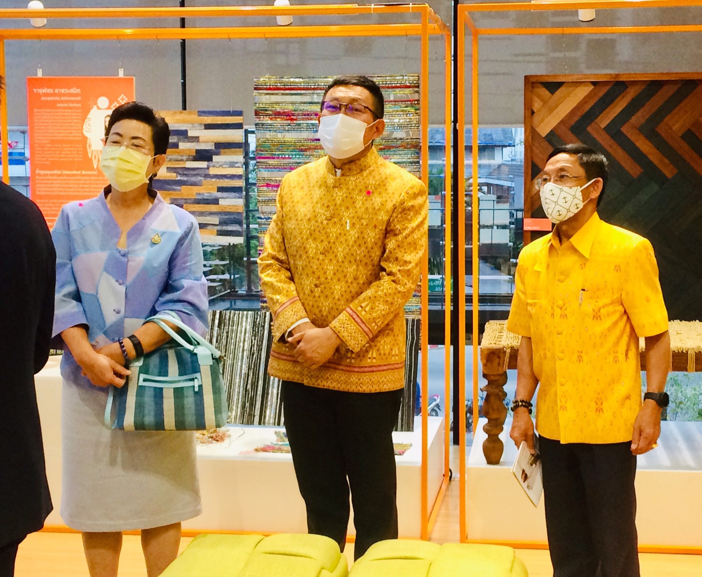 ?พช.ขอนแก่น : พิธีเปิดศูนย์สร้างสรรค์งานออกแบบ ขอนแก่น ?