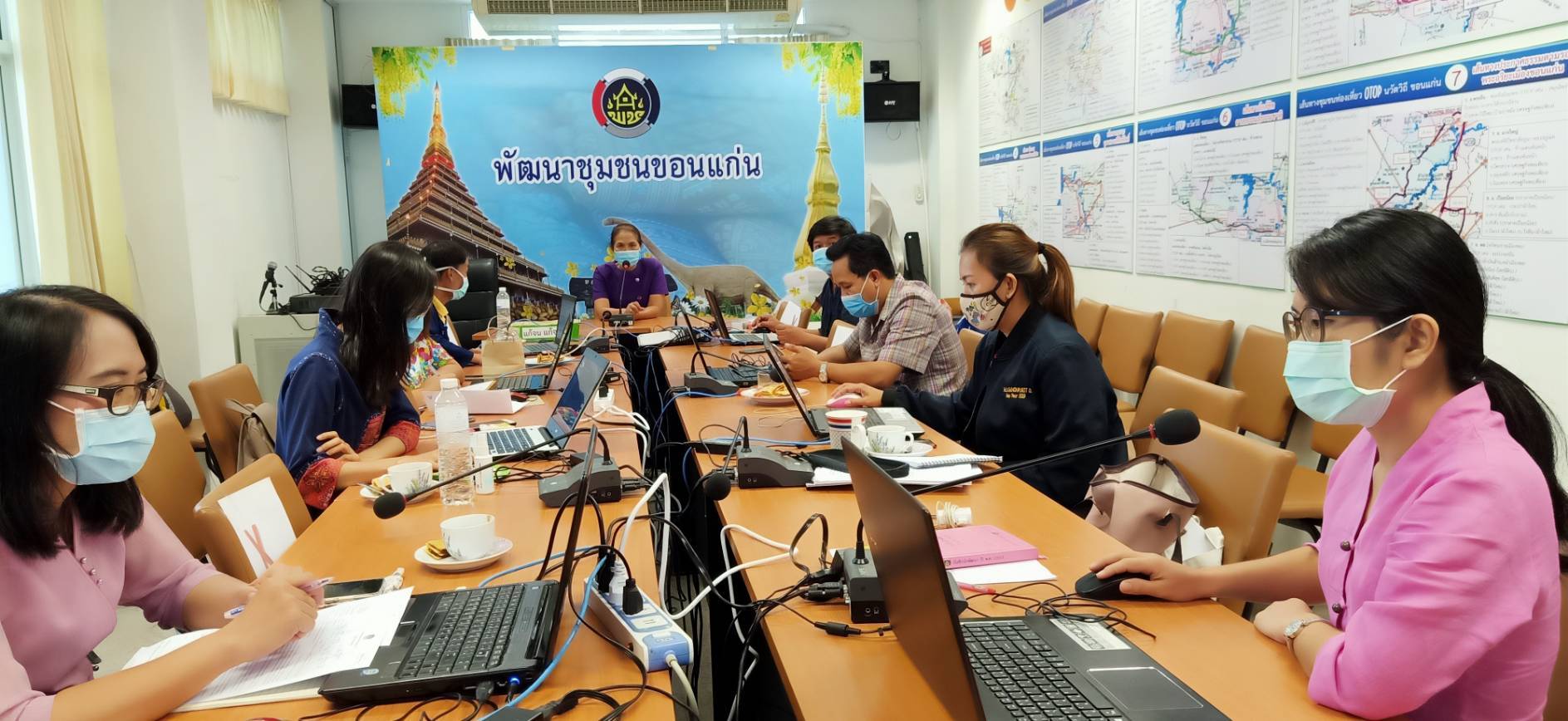 ? พช.ขอนแก่น : จัดประชุมเชิงปฏิบัติการการจัดทำแผนที่ภูมิศาสตร์ (GIS) สำหรับครัวเรือนยากจนในโครงการคู่เสี่ยว เกี่ยวก้อย แก้จนคนขอนแก่น ?