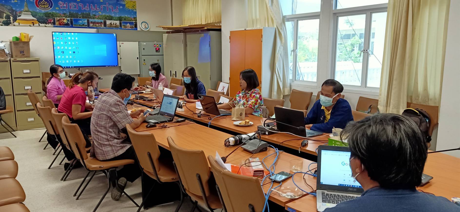 ? พช.ขอนแก่น : จัดประชุมเชิงปฏิบัติการการจัดทำแผนที่ภูมิศาสตร์ (GIS) สำหรับครัวเรือนยากจนในโครงการคู่เสี่ยว เกี่ยวก้อย แก้จนคนขอนแก่น ?