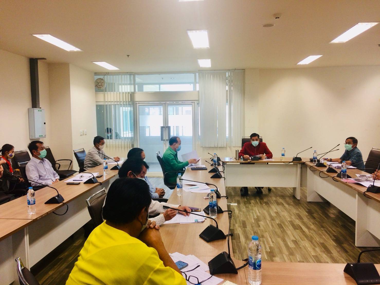 ? พช.ขอนแก่น : ร่วมประชุมคณะกรรมการกระตุ้นเศรษฐกิจฐานรากเพื่อบรรเทาผลกระทบจาก COVID -19 จังหวัดขอนแก่น ครั้งที่ 1/2563 ?