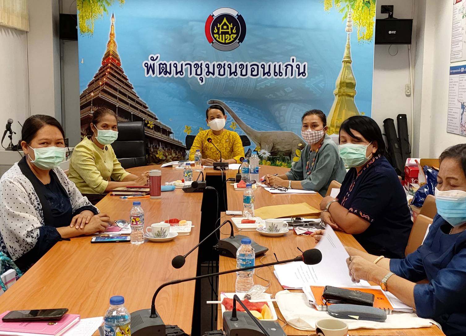 ? พช.ขอนแก่น : ประชุมคณะกรรมการกำหนดหลักเกณฑ์การพิจารณาคัดเลือกหมู่บ้านเศรษฐกิจพอเพียง “อยู่เย็น เป็นสุข” ประจำปี 2563 ?