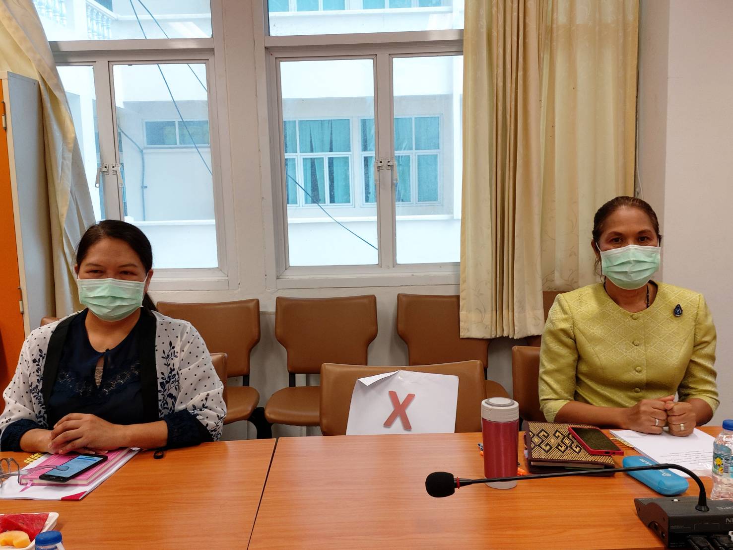 ? พช.ขอนแก่น : ประชุมคณะกรรมการกำหนดหลักเกณฑ์การพิจารณาคัดเลือกหมู่บ้านเศรษฐกิจพอเพียง “อยู่เย็น เป็นสุข” ประจำปี 2563 ?