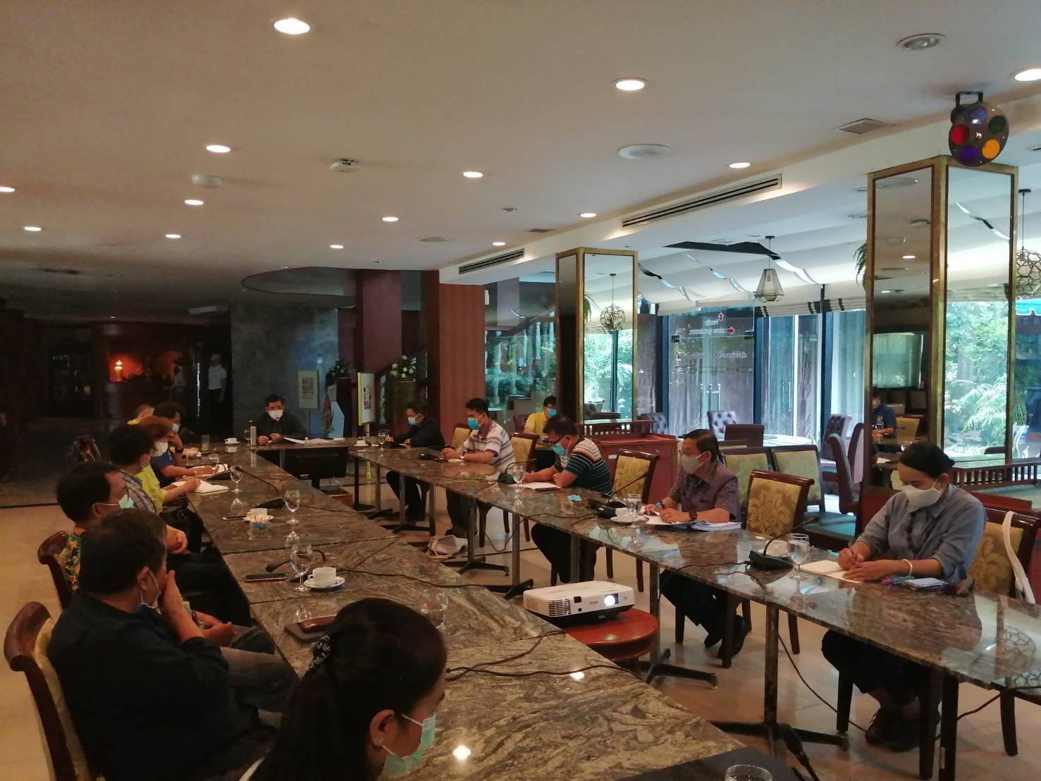 ? พช.ขอนแก่น : ร่วมประชุมคณะกรรมการกระตุ้นเศรษฐกิจฐานรากเพื่อบรรเทาผลกระทบจาก COVID -19 จังหวัดขอนแก่น (คณะย่อย) ?