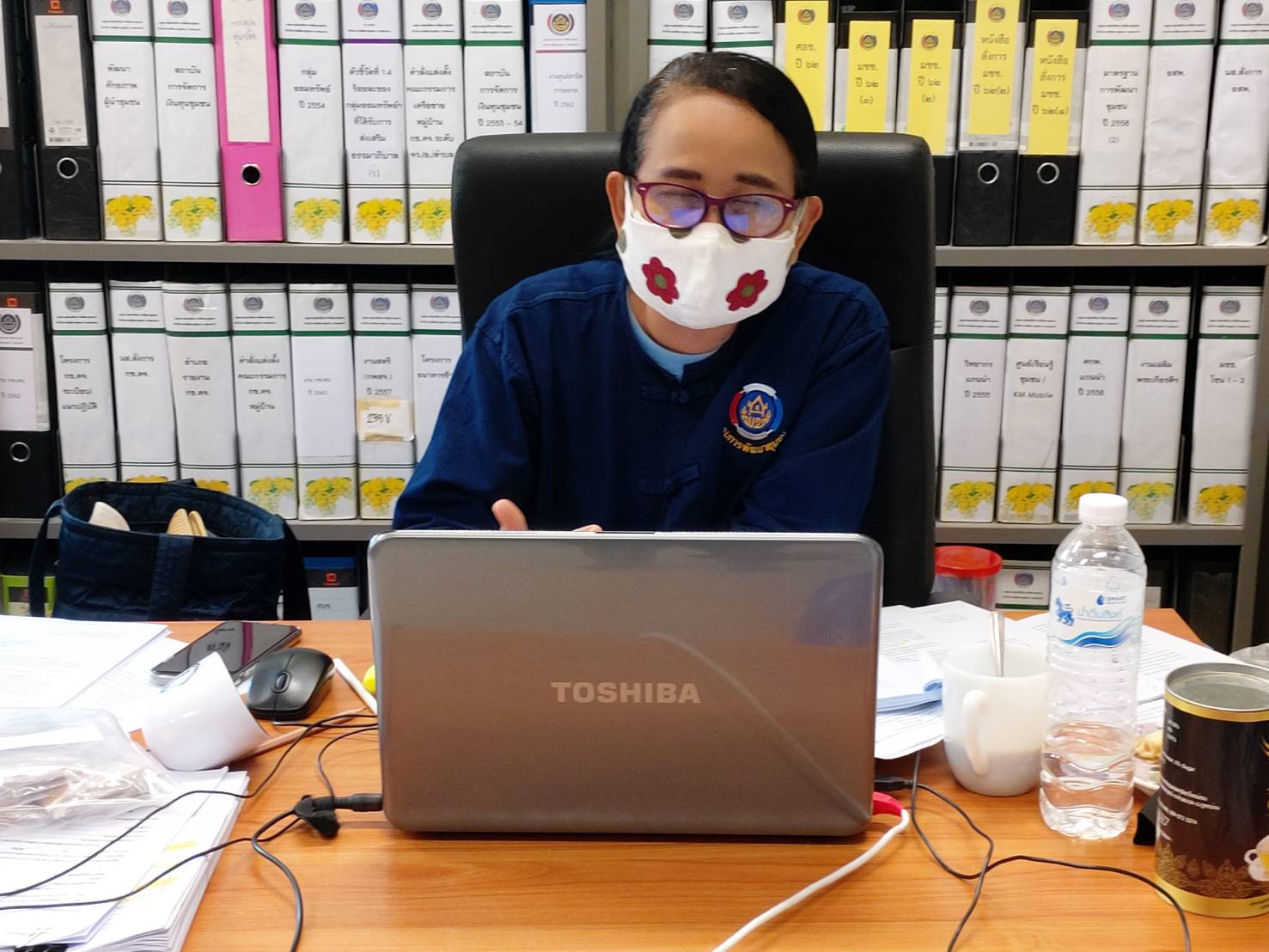 ? พช.ขอนแก่น : ประชุมประจำเดือนหัวหน้ากลุ่มงานฯ/หัวหน้าฝ่ายฯ พัฒนาการอำเภอ และเจ้าหน้าที่พัฒนาชุมชนจังหวัดขอนแก่น ครั้งที่ 4/2563 ผ่านระบบ sessioncall ?