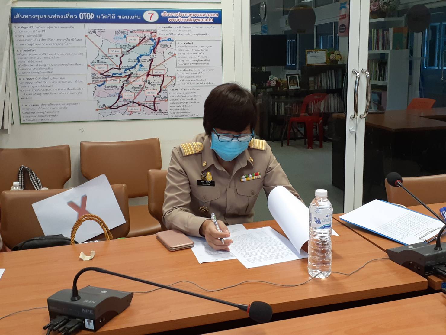 ? พช.ขอนแก่น : ประชุมคณะทำงานโครงการพัฒนาชุมชนใสสะอาด ประจำปีงบประมาณ พ.ศ.2563 มิติที่ 1 ด้านบทบาทผู้บริหารและความพยายามริเริ่มของหน่วยงานในการสร้างความโปร่งใส ?