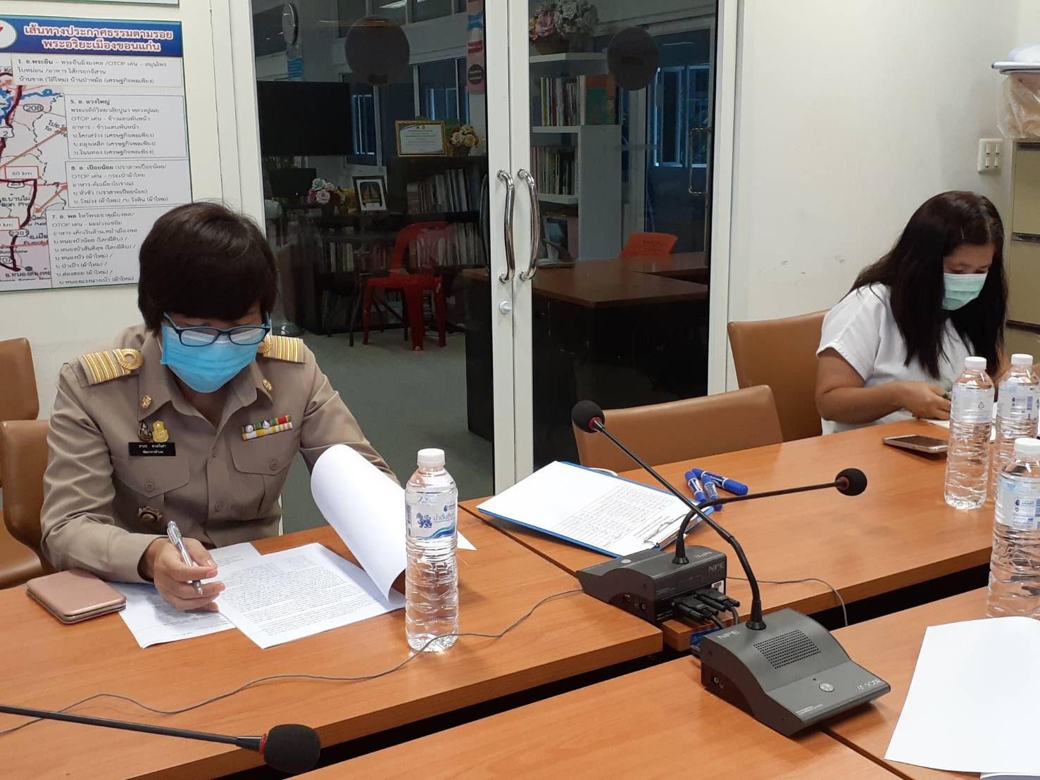? พช.ขอนแก่น : ประชุมคณะทำงานโครงการพัฒนาชุมชนใสสะอาด ประจำปีงบประมาณ พ.ศ.2563 มิติที่ 1 ด้านบทบาทผู้บริหารและความพยายามริเริ่มของหน่วยงานในการสร้างความโปร่งใส ?