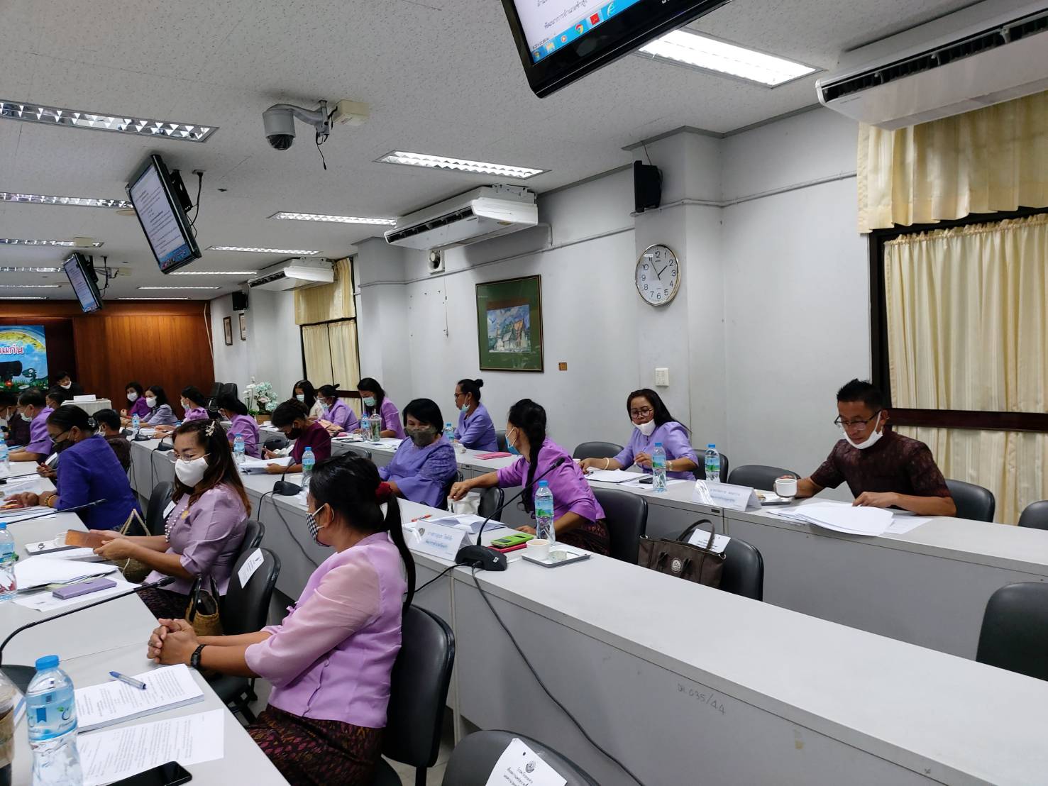 ? พช.ขอนแก่น : ประชุมประจำเดือนหัวหน้ากลุ่มงานฯ/หัวหน้าฝ่ายฯ พัฒนาการอำเภอ และเจ้าหน้าที่พัฒนาชุมชนจังหวัดขอนแก่น ครั้งที่ 5/2563 ?