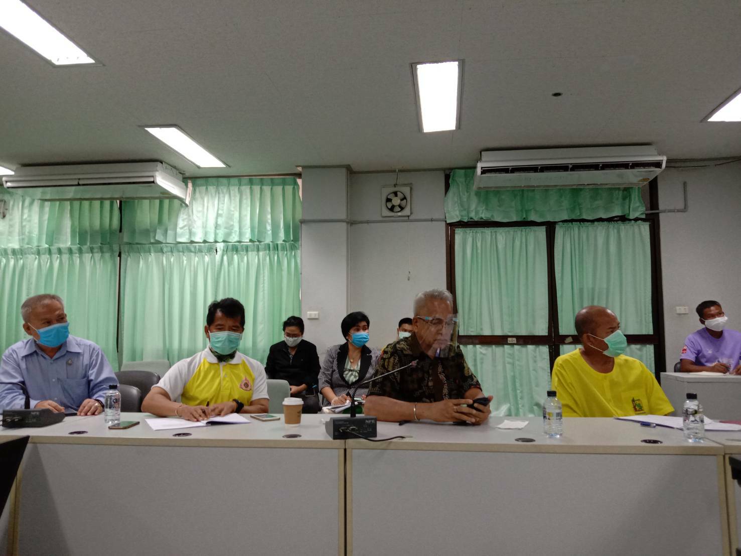 ? พช.ขอนแก่น : ร่วมประชุมซักซ้อมแนวทางปฏิบัติตามมาตรการป้องกันการแพร่ระบาดของโรคติดเชี้อไวรัสโคโรนา 2019 (โควิด-19) ผ่านระบบวีดิทัศน์ทางไกล (VCS) ?