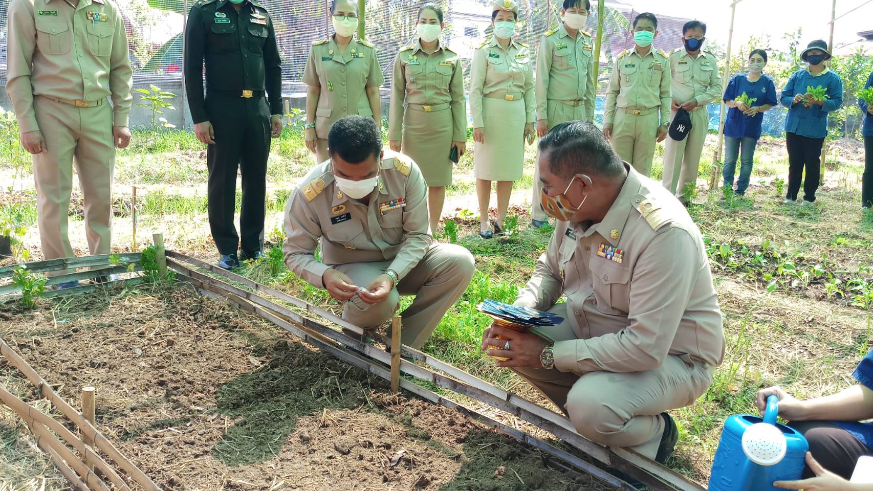 ? พช.ขอนแก่น จับมือภาคีรวมพลังสร้าง “คลังเมล็ดพันธุ์ผัก” ขยายผล 90 วัน ปลูกผักสวนครัว สร้างความมั่นคงทางอาหาร” ?