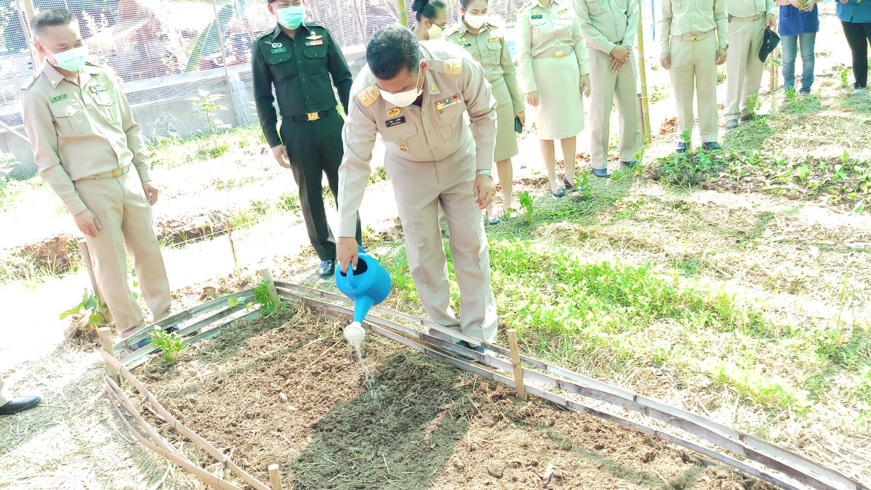 ? พช.ขอนแก่น จับมือภาคีรวมพลังสร้าง “คลังเมล็ดพันธุ์ผัก” ขยายผล 90 วัน ปลูกผักสวนครัว สร้างความมั่นคงทางอาหาร” ?