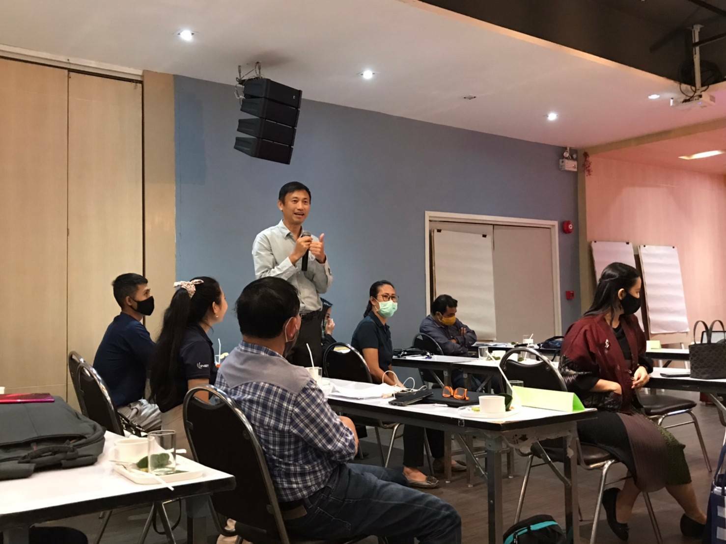 ? พช.ขอนแก่น : ร่วมประชุมวางแผนการบริหารจัดการศูนย์ส่งเสริมและพัฒนาสินค้า OTOP จังหวัดขอนแก่น อย่างมีส่วนร่วมๆ ?
