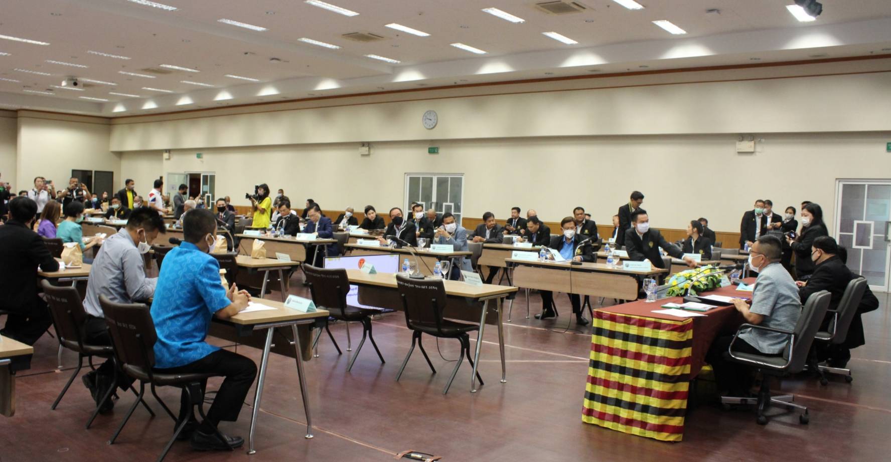 ? พช.ขอนแก่น : ร่วมประชุมรับการติดตามของคณะกรรมาธิการศึกษาการจัดทำและติดตามการบริหารงบประมาณ สภาผู้แทนราษฎร ?