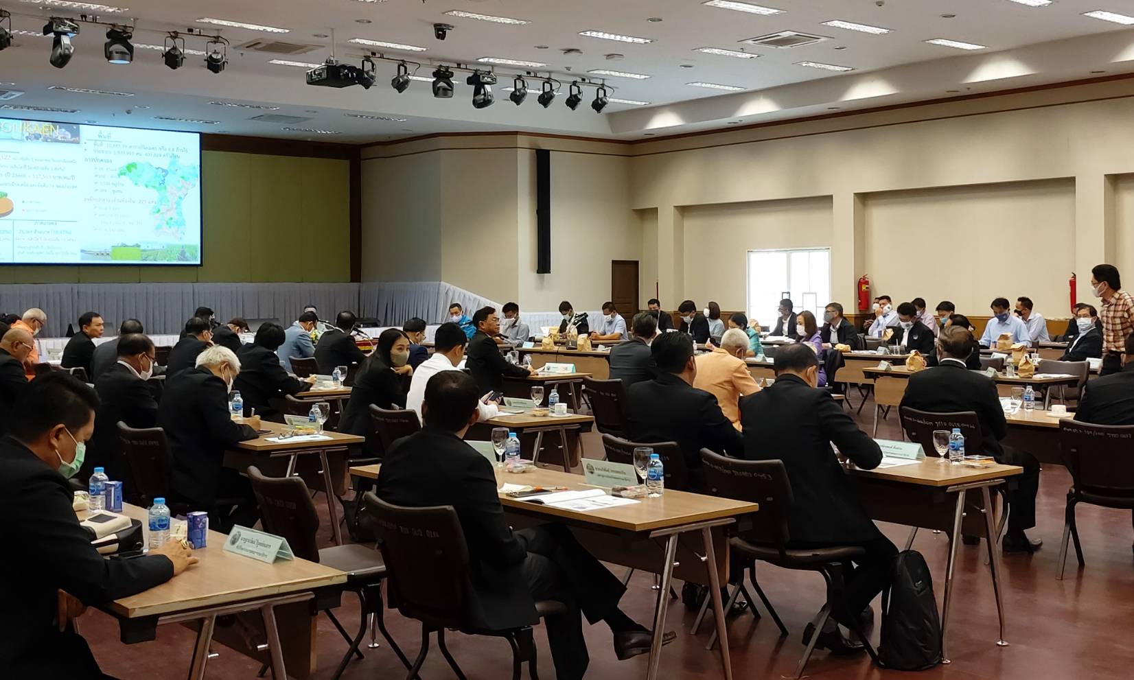 ? พช.ขอนแก่น : ร่วมประชุมรับการติดตามของคณะกรรมาธิการศึกษาการจัดทำและติดตามการบริหารงบประมาณ สภาผู้แทนราษฎร ?
