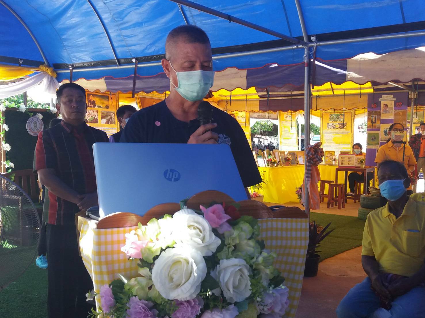 ? พช.ขอนแก่น ร่วมคัดเลือกหมู่บ้านเข้มแข็งตามแนวทาง “แผ่นดินธรรม แผ่นดินทอง” (หมู่บ้าน อยู่เย็น) ประจำปี 2563 ระดับจังหวัด ?