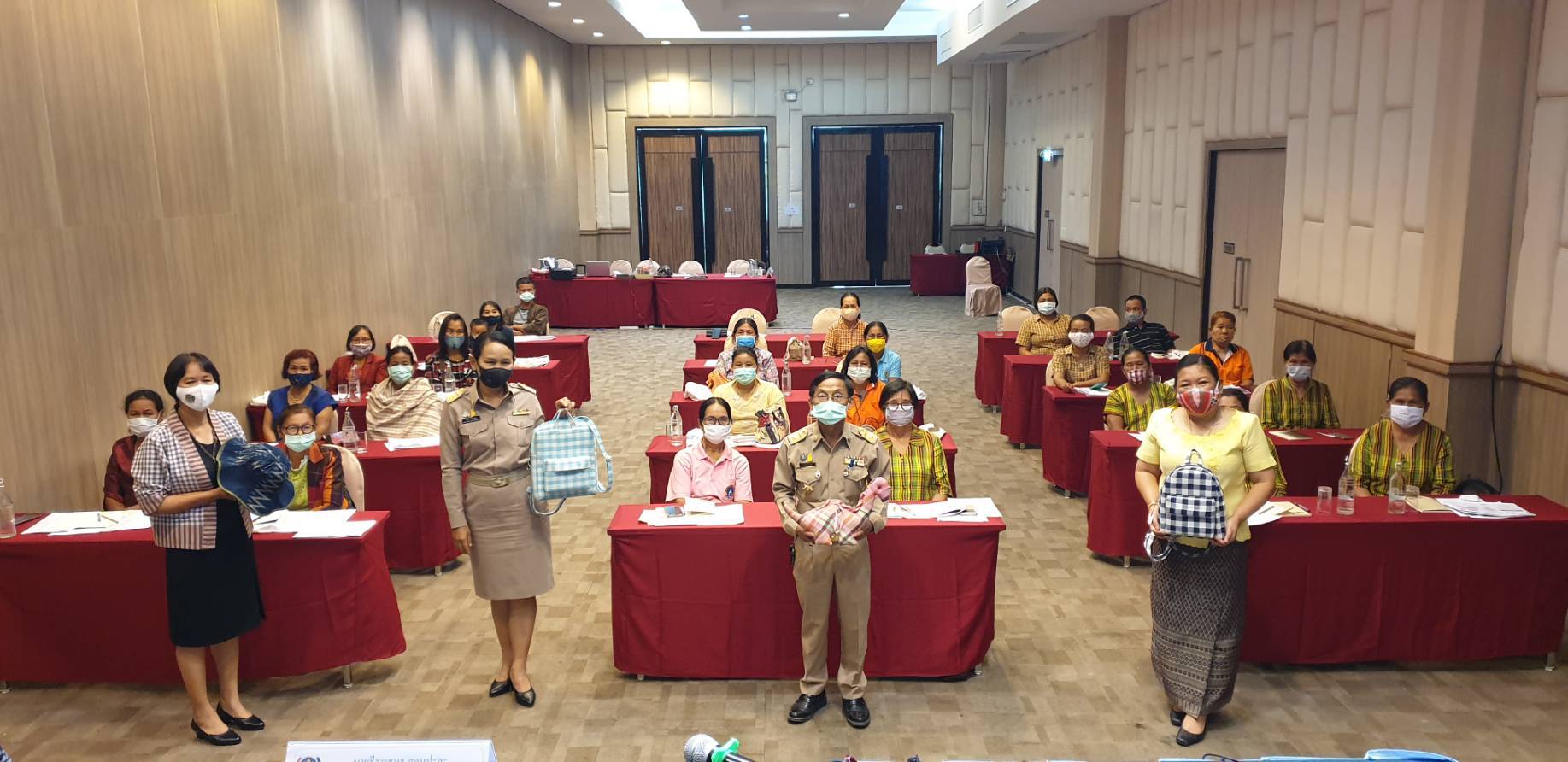 ? พช.ขอนแก่น จัดกิจกรรมค้นหากลุ่มแกนนำและสร้างเครือข่ายผู้ผลิต ผู้ประกอบการผ้าขาวม้า ?