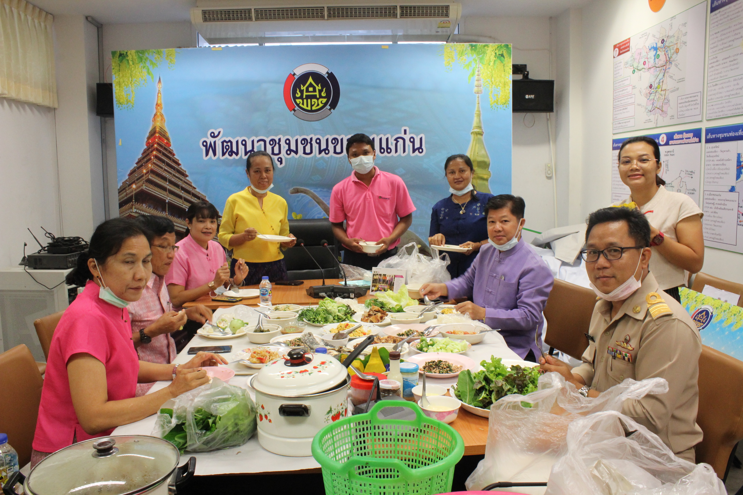 ?พช.ขอนแก่น : เอามื้อสามัคคี แบ่งปันผัก ปันรัก คน พช.ขก.?