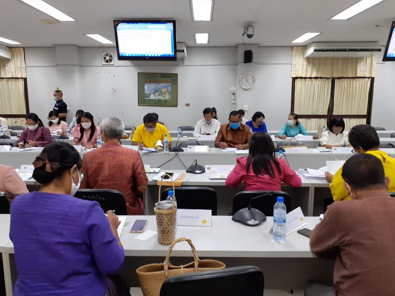 ? พช.ขอนแก่น ประชุมคณะกรรมการขับเคลื่อนการพัฒนาหมู่บ้านและชุมชนท้องถิ่น ตามหลักปรัชญาของเศรษฐกิจพอเพียงระดับจังหวัด ครั้งที่ 1/2563 ?