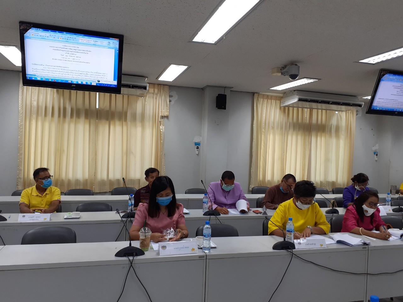 ? พช.ขอนแก่น ประชุมคณะกรรมการขับเคลื่อนการพัฒนาหมู่บ้านและชุมชนท้องถิ่น ตามหลักปรัชญาของเศรษฐกิจพอเพียงระดับจังหวัด ครั้งที่ 1/2563 ?