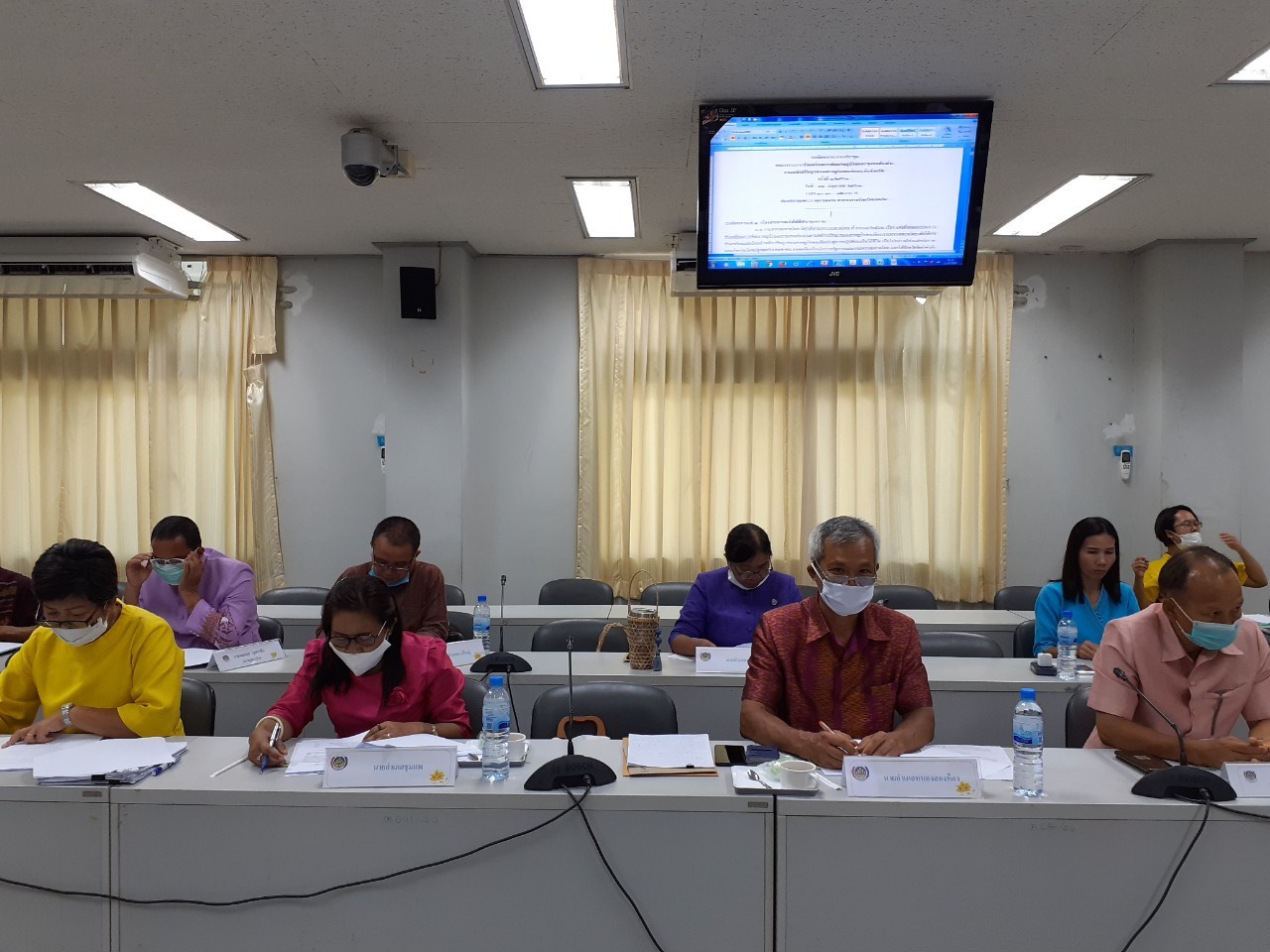 ? พช.ขอนแก่น ประชุมคณะกรรมการขับเคลื่อนการพัฒนาหมู่บ้านและชุมชนท้องถิ่น ตามหลักปรัชญาของเศรษฐกิจพอเพียงระดับจังหวัด ครั้งที่ 1/2563 ?