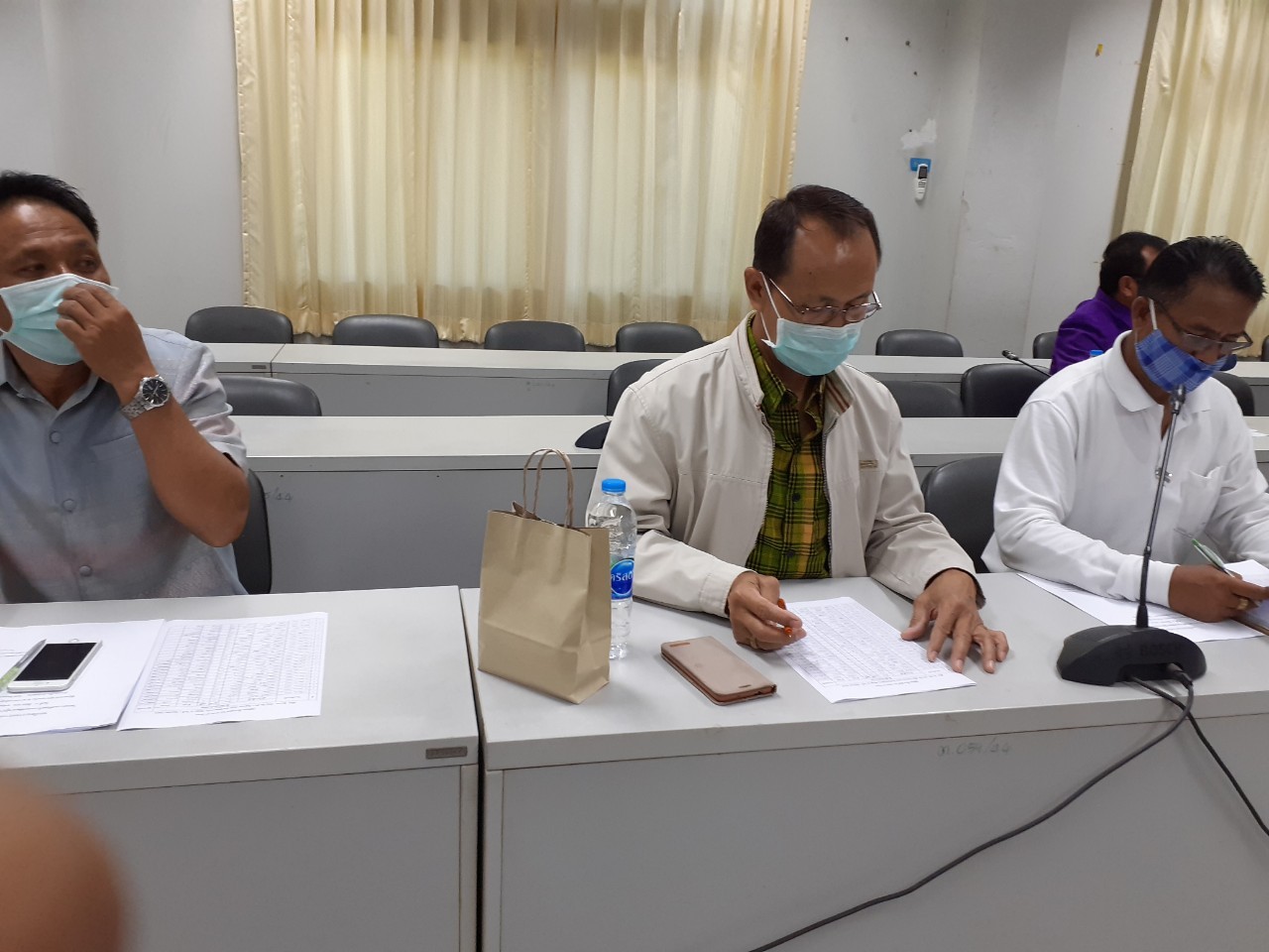 ? พช.ขอนแก่น จัดประชุมขับเคลื่อนโครงการเสริมสร้างและพัฒนาผู้นำการเปลี่ยนแปลง ?