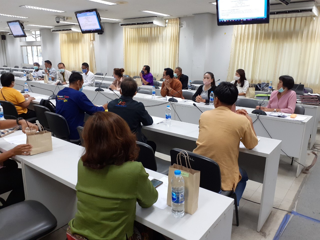 ? พช.ขอนแก่น จัดประชุมขับเคลื่อนโครงการเสริมสร้างและพัฒนาผู้นำการเปลี่ยนแปลง ?