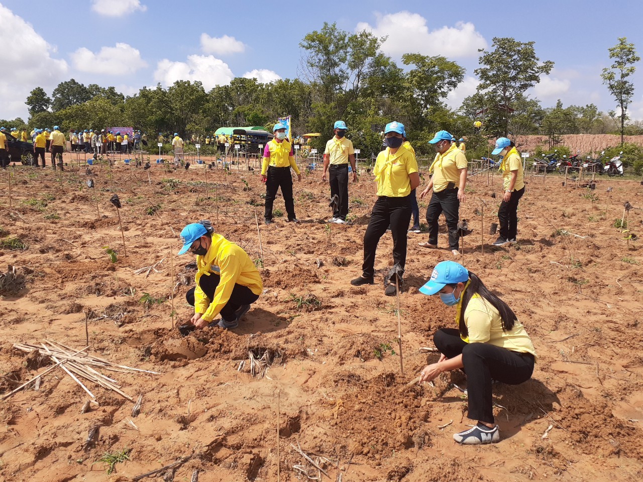 ? พช.ขอนแก่น : ร่วมกิจกรรมเนื่องในโอกาสวันเฉลิมพระชนมพรรษาสมเด็จพระนางเจ้าฯ พระบรมราชินี ?