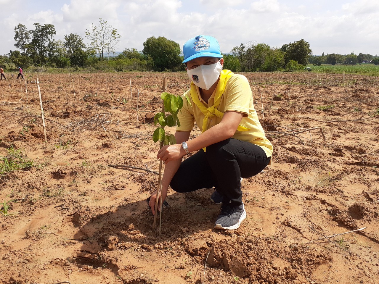 ? พช.ขอนแก่น : ร่วมกิจกรรมเนื่องในโอกาสวันเฉลิมพระชนมพรรษาสมเด็จพระนางเจ้าฯ พระบรมราชินี ?