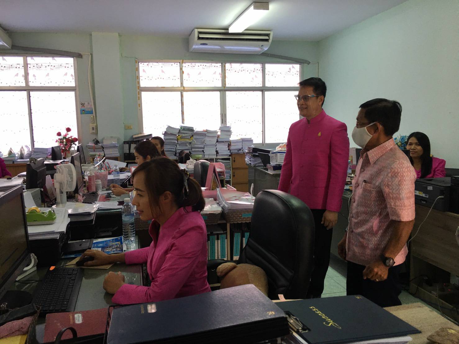 ?พช.ขอนแก่น ร่วม “สืบสาน อนุรักษ์ศิลป์ ผ้าถิ่นไทย ดำรงค์ไว้ในแผ่นดิน” ณ สำนักงานศึกษาธิการจังหวัดขอนแก่น ?