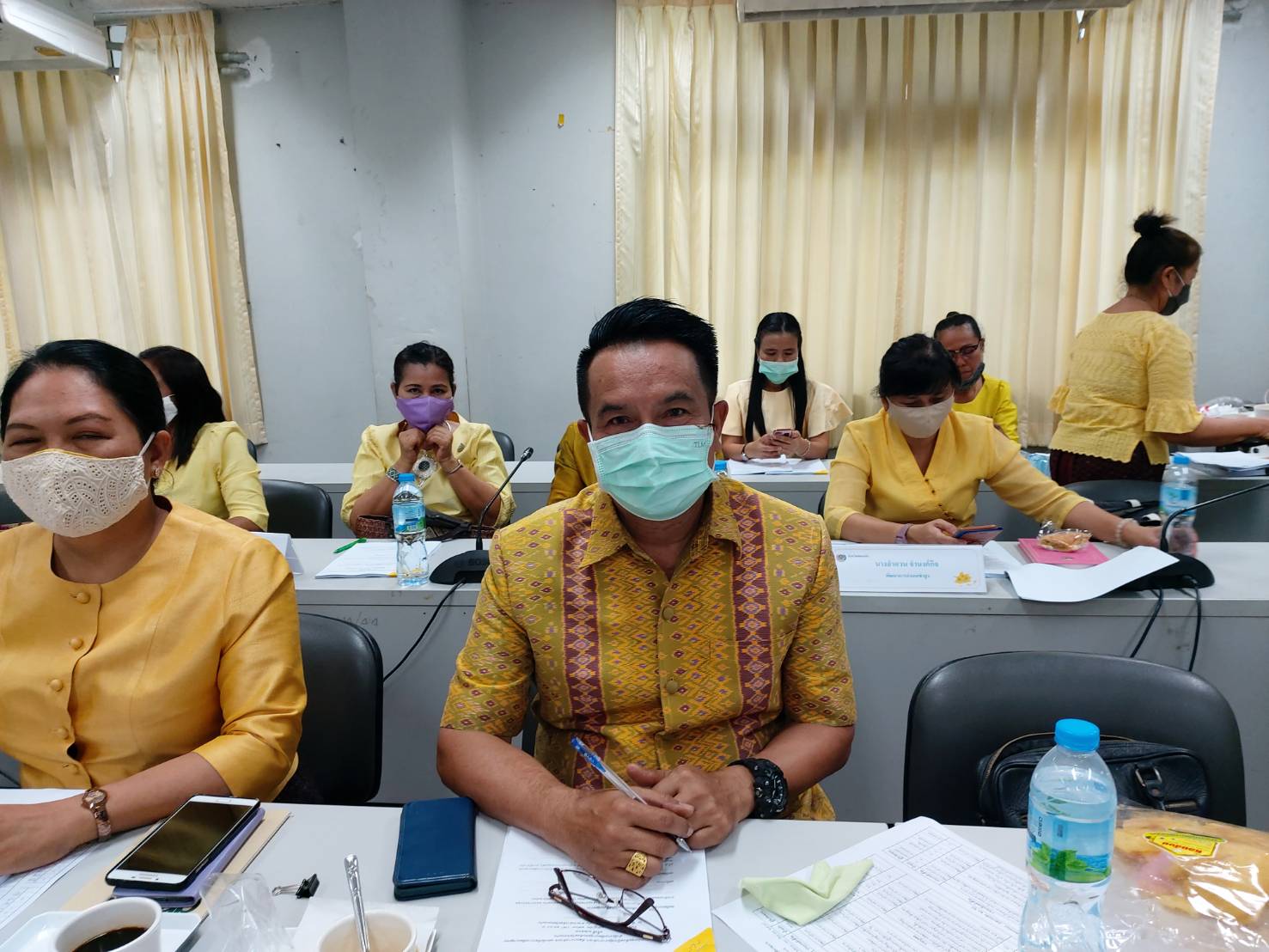 ? พช.ขอนแก่น : จัดประชุมหัวหน้ากลุ่มงานฯ/ฝ่ายฯ พัฒนาการอำเภอ และนักวิชาการพัฒนาชุมชน สพจ.ขอนแก่น ครั้งที่ 6/2563 ?