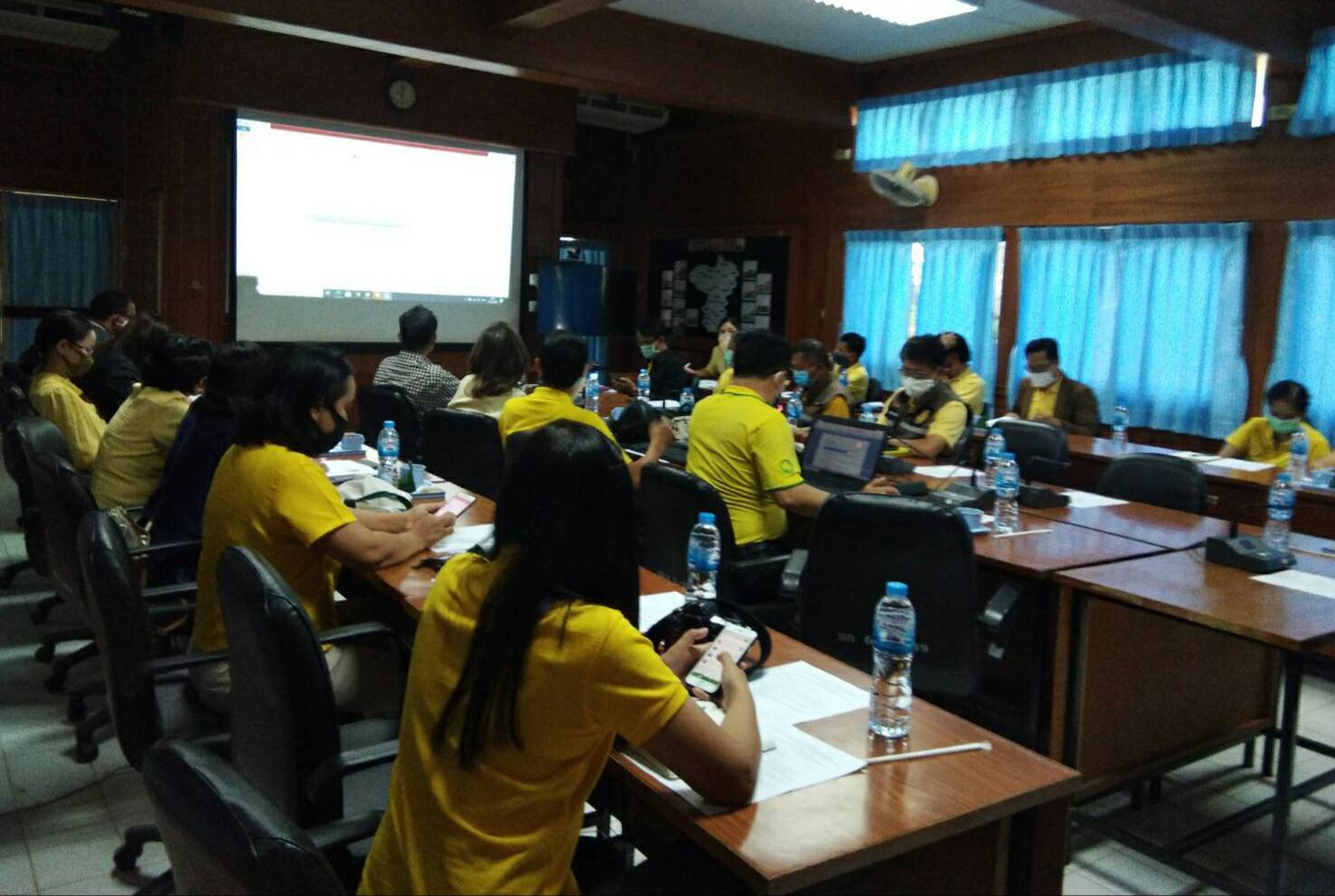 ? พช.ขอนแก่น ร่วมประชุมการจัดทำแผนพัฒนาจังหวัด พ.ศ. 2561 – 2565 และแผนปฏิบัติราชการประจำปีของจังหวัดขอนแก่น ประจำปีงบประมาณ พ.ศ.2565 (ด้านเศรษฐกิจ) ?
