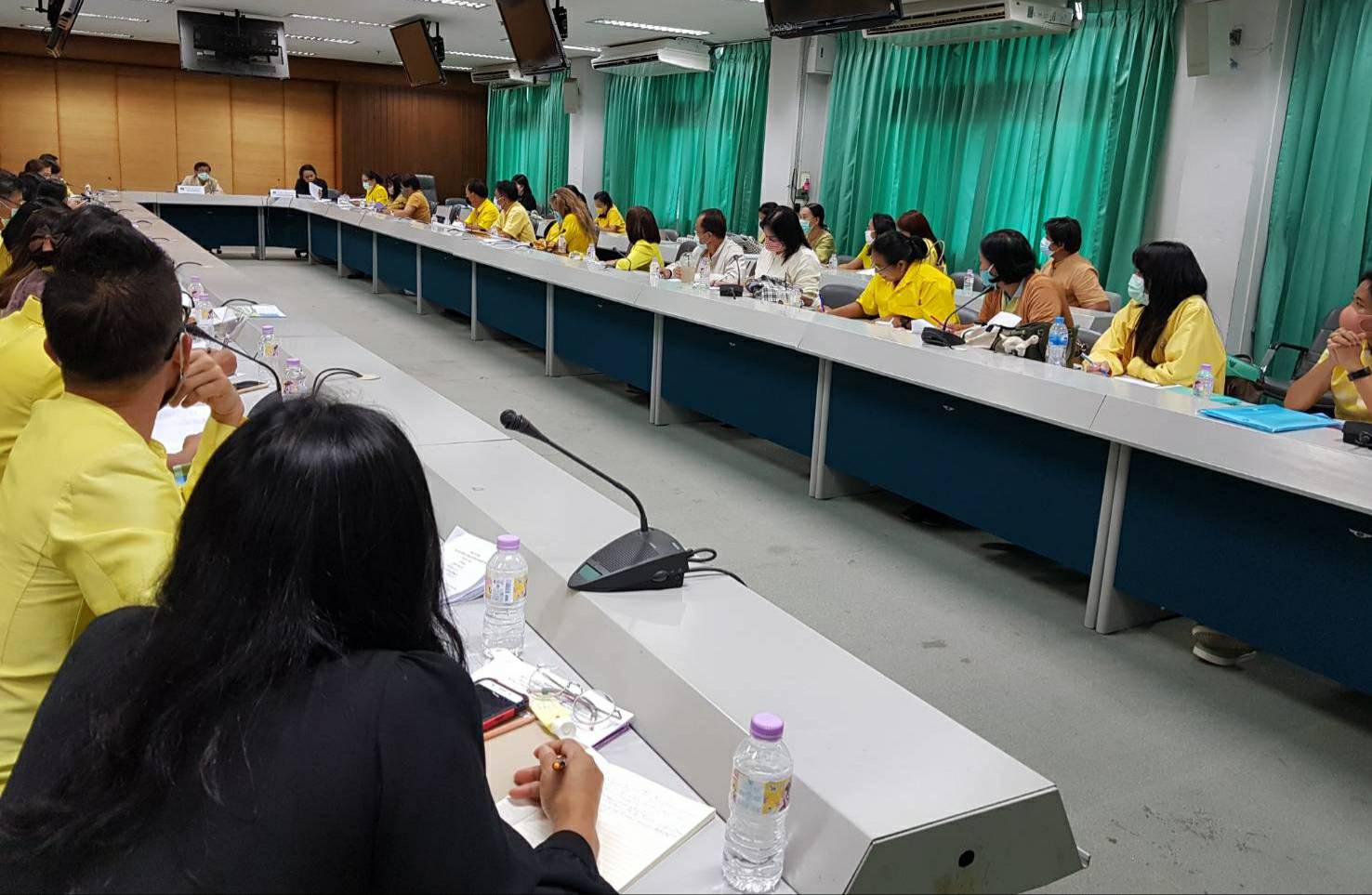 ? พช.ขอนแก่น : จัดประชุมชี้แจงแนวทางการดำเนินโครงการพัฒนาพื้นที่ต้นแบบการพัฒนาคุณภาพชีวิตตามหลักทฤษฎีใหม่ ประยุกต์สู่ “โคก หนอง นาโมเดล”ครั้งที่ 1/2563 ?