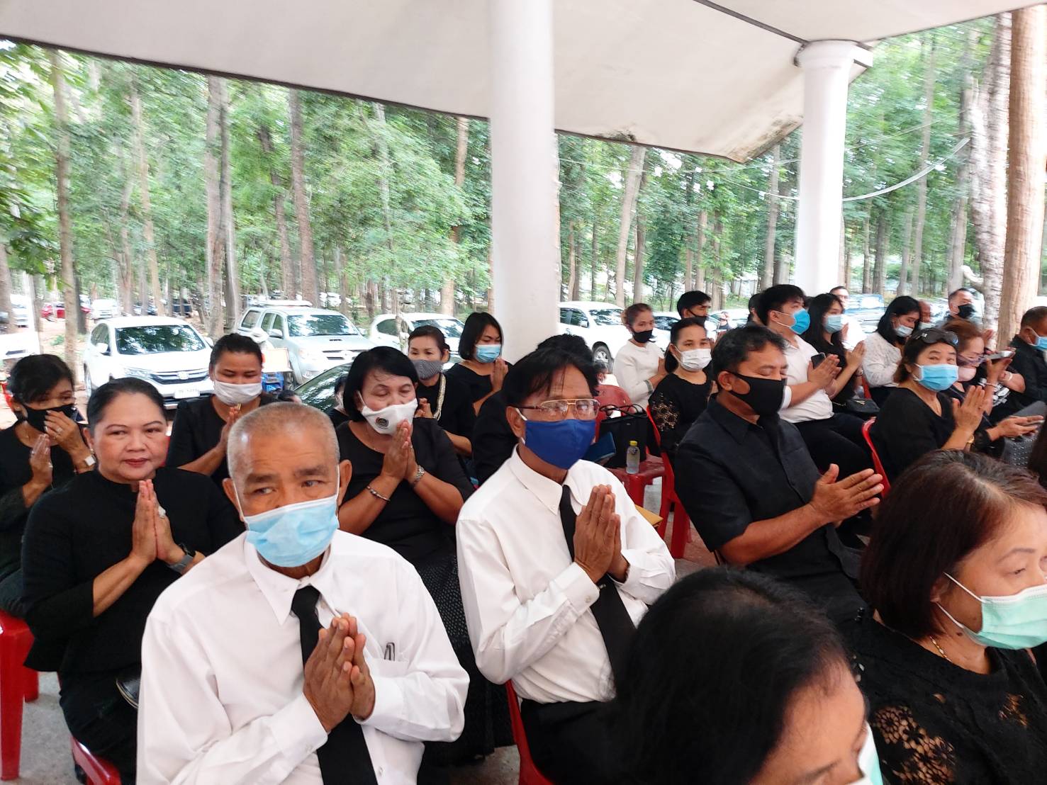 ? พช.ขอนแก่น : ร่วมแสดงความไว้อาลัยงานฌาปนกิจศพนายวชิรวิทย์ รัญดร ผู้วายชนม์ ?