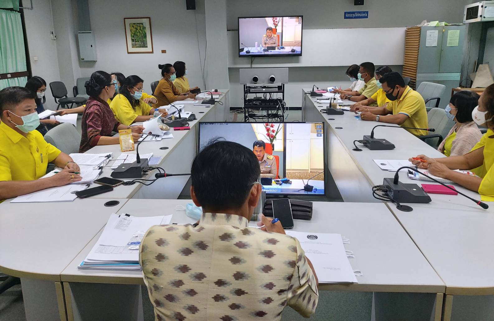 ? พช.ขอนแก่น : ร่วมรับฟังการประชุมกรมการพัฒนาชุมชน ครั้งที่ 7/2563 ผ่านระบบวีดิทัศน์ทางไกล (Video Conference System : VCS) กระทรวงมหาดไทย ?