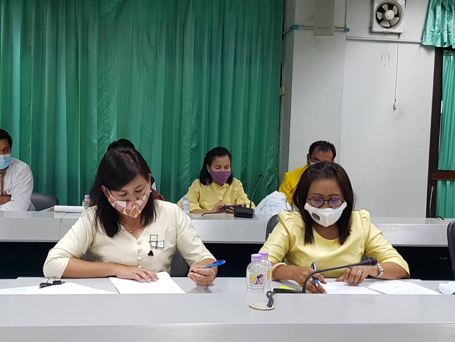 ? พช.ขอนแก่น : จัดประชุมชี้แจงแนวทางการดำเนินโครงการพัฒนาพื้นที่ต้นแบบการพัฒนาคุณภาพชีวิตตามหลักทฤษฎีใหม่ ประยุกต์สู่ “โคก หนอง นาโมเดล”ครั้งที่ 1/2563 ?