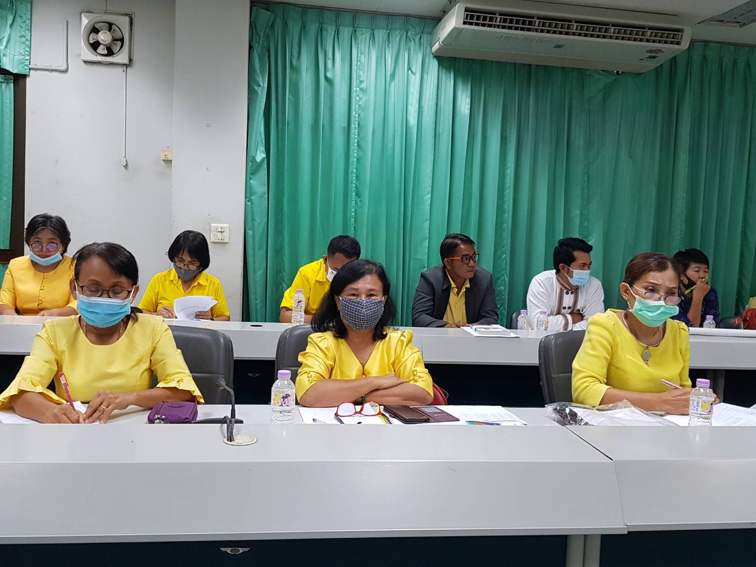 ? พช.ขอนแก่น : จัดประชุมชี้แจงแนวทางการดำเนินโครงการพัฒนาพื้นที่ต้นแบบการพัฒนาคุณภาพชีวิตตามหลักทฤษฎีใหม่ ประยุกต์สู่ “โคก หนอง นาโมเดล”ครั้งที่ 1/2563 ?