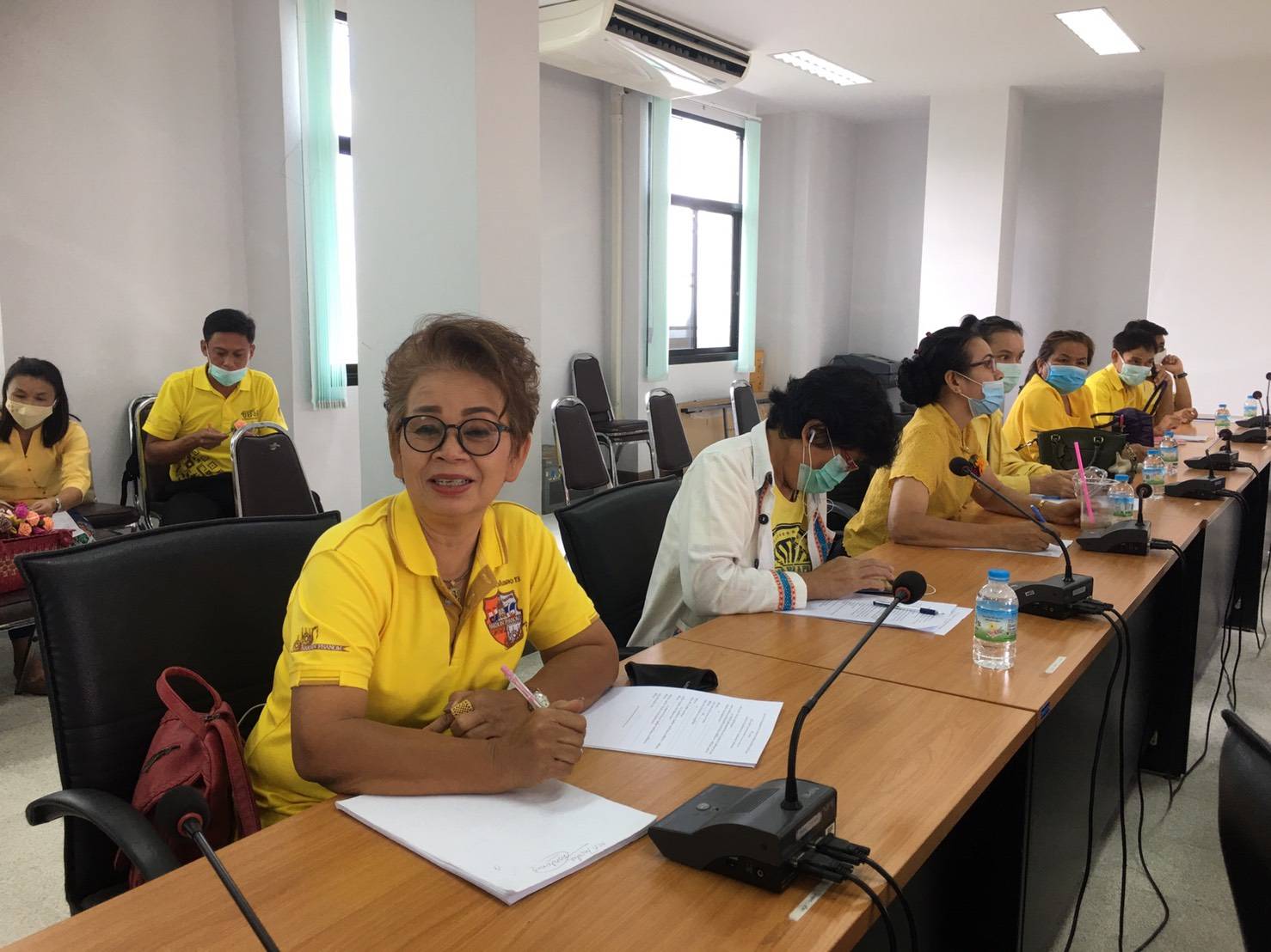 ? พช.ขอนแก่น ประชุมคณะกรรมการ/คณะทำงานการจัดกิจกรรมวันสตรีไทย ประจำปี 2563 ?
