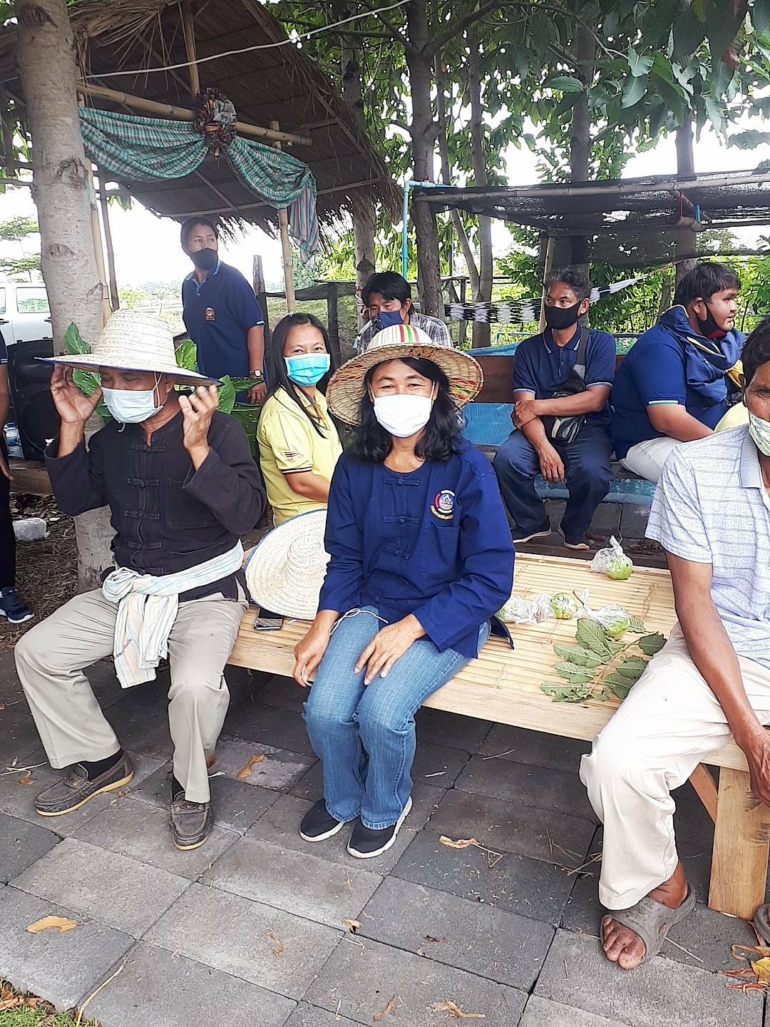? พช.ขอนแก่น เอามื้อสามัคคี “รวมพลคนรักธรรมชาติ มีธรรมะ คนธรรมดา โคก หนอง นาโมเดล ?