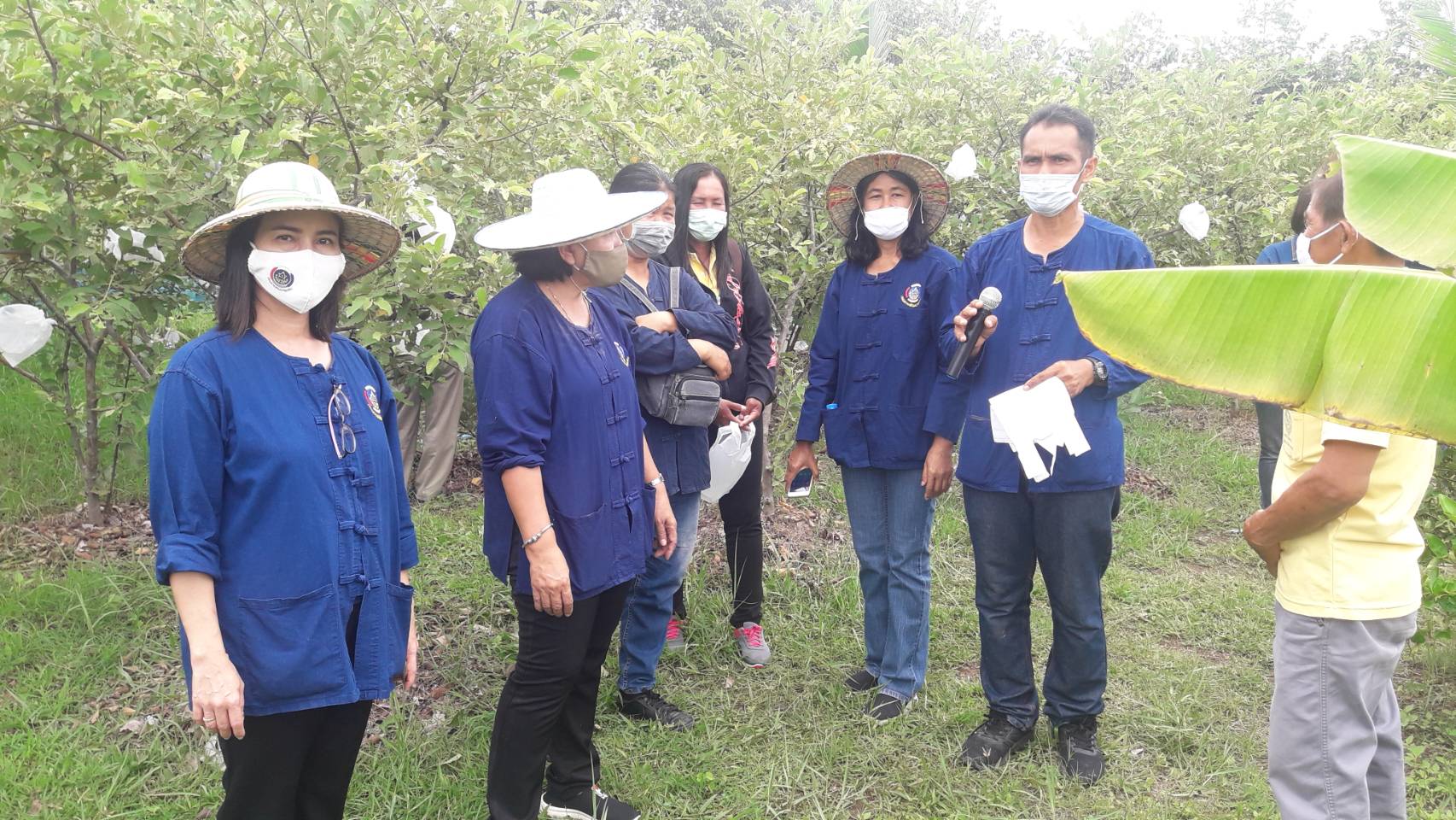 ? พช.ขอนแก่น เอามื้อสามัคคี “รวมพลคนรักธรรมชาติ มีธรรมะ คนธรรมดา โคก หนอง นาโมเดล ?