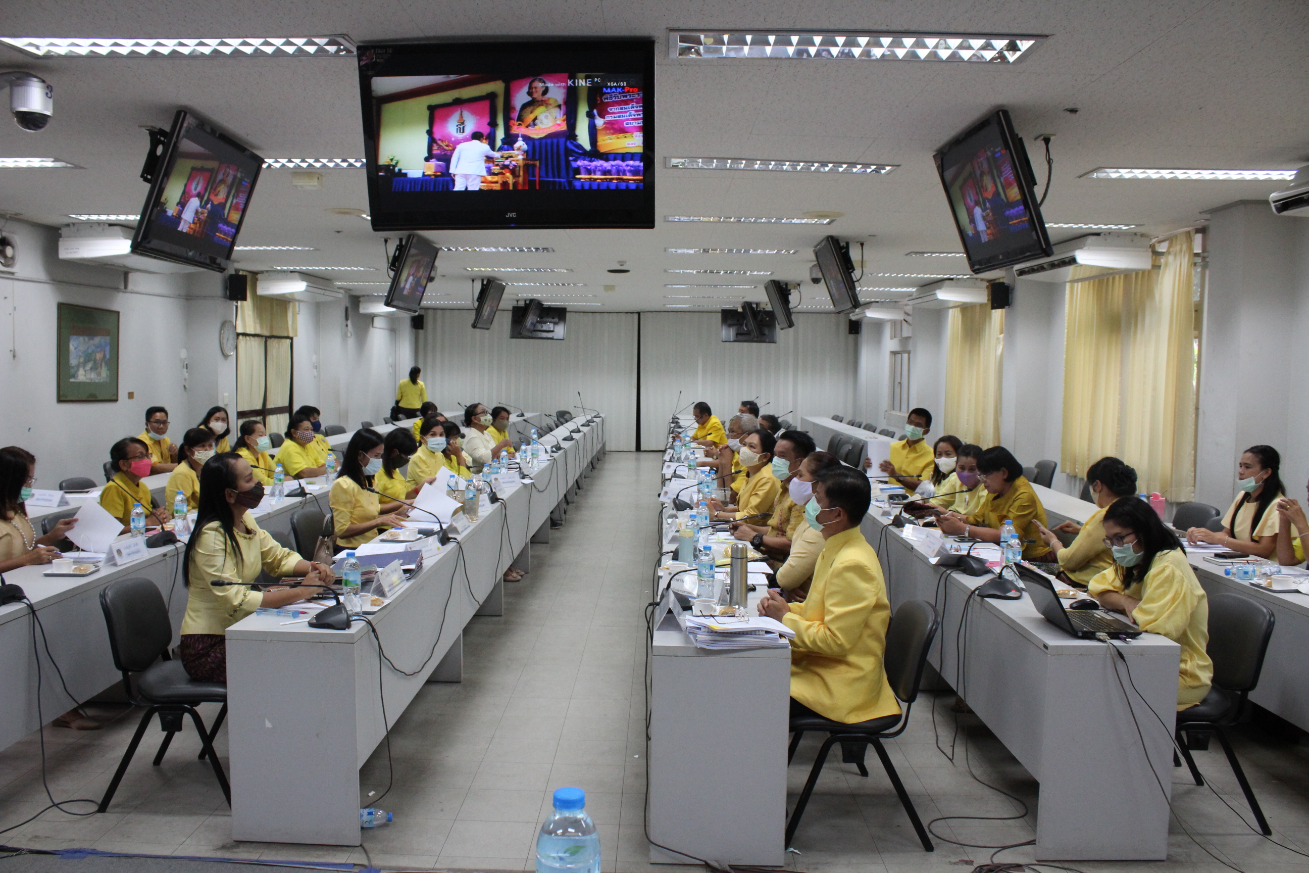 ? พช.ขอนแก่น : จัดประชุมหัวหน้ากลุ่มงานฯ/ฝ่ายฯ พัฒนาการอำเภอ และนักวิชาการพัฒนาชุมชน สพจ.ขอนแก่น ครั้งที่ 6/2563 ?