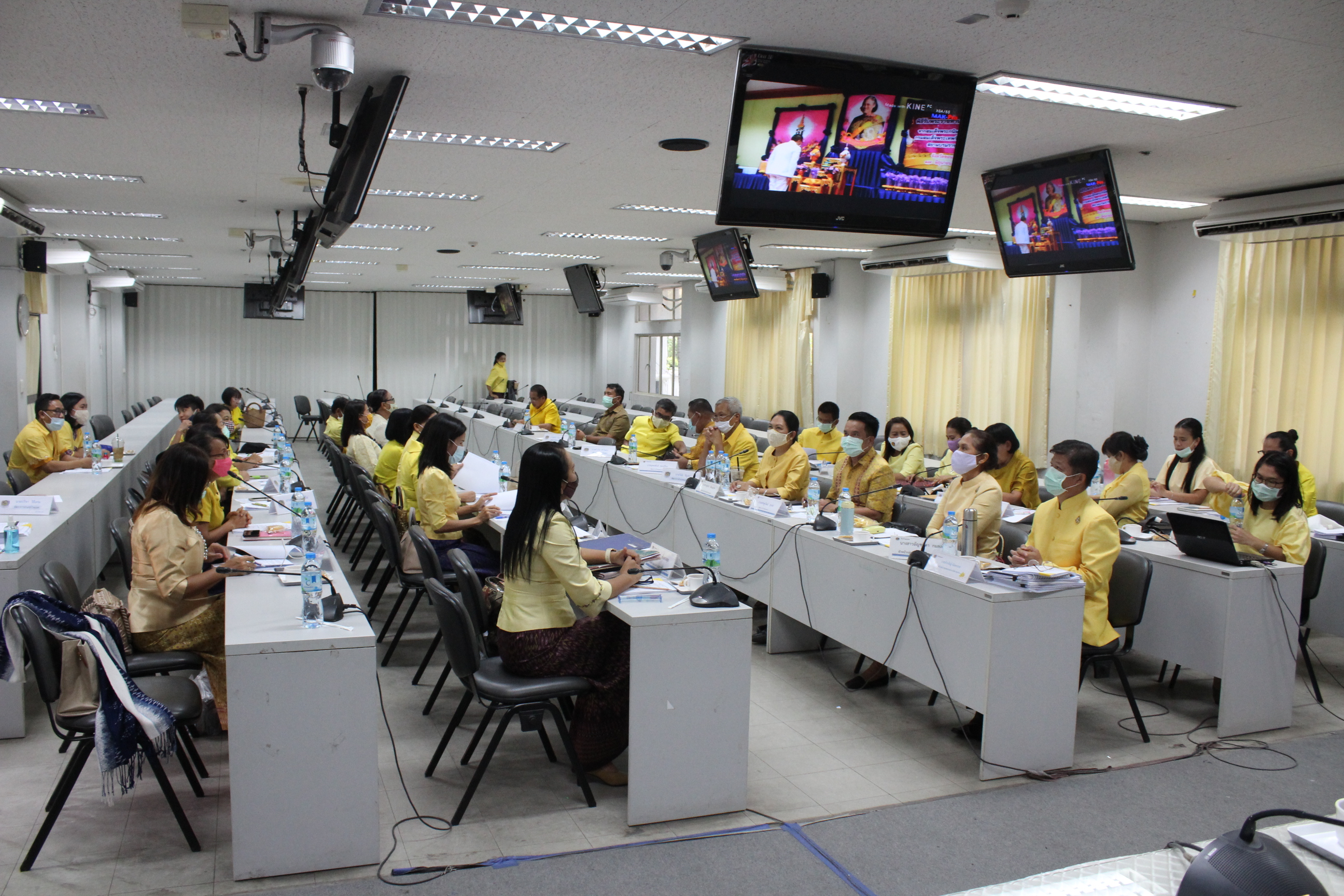 ? พช.ขอนแก่น : จัดประชุมหัวหน้ากลุ่มงานฯ/ฝ่ายฯ พัฒนาการอำเภอ และนักวิชาการพัฒนาชุมชน สพจ.ขอนแก่น ครั้งที่ 6/2563 ?