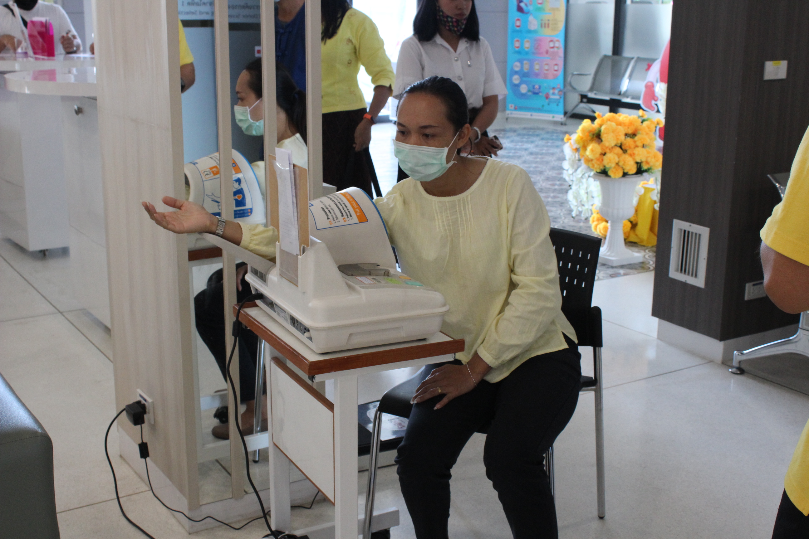 ? พช.ขอนแก่น : ร่วมบริจาคโลหิตเพื่อเฉลิมพระเกียรติและถวายเป็นพระราชกุศลแด่พระบาทสมเด็จพระปรเมนทรรามาธิบดีศรีสินทรมหาวชิราลงกรณ พระวชิรเกล้าเจ้าอยู่หัว เนื่องในโอกาสวันเฉลิมพระชนมพรรษา 28 กรกฎาคม 2563 ?