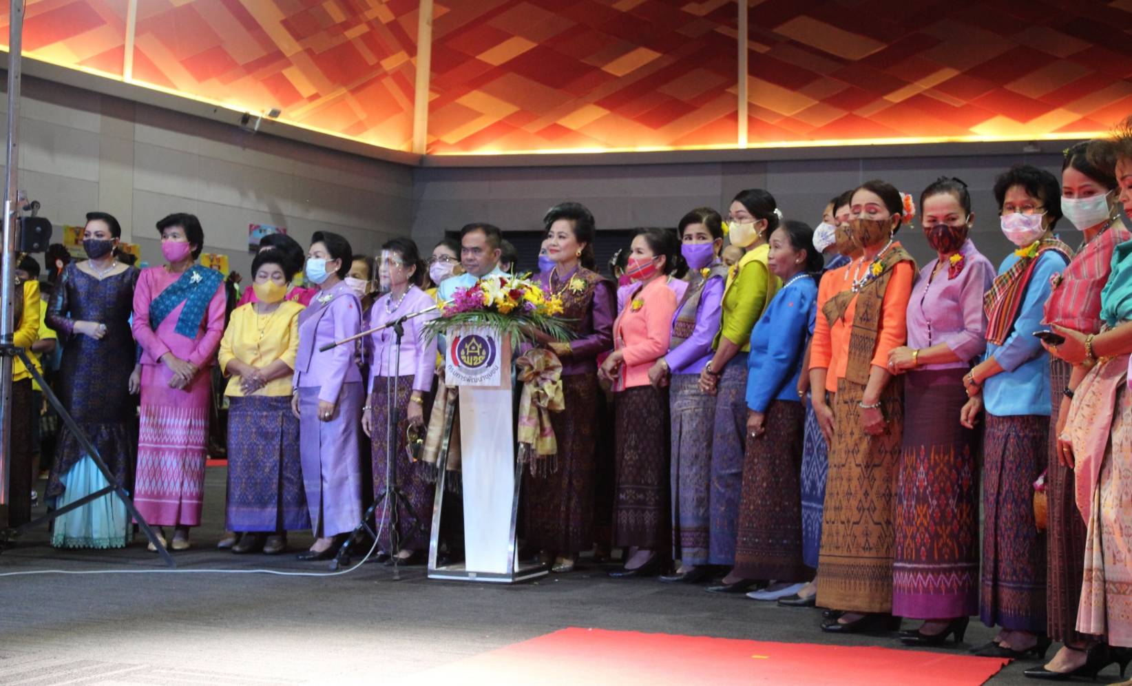 ? จังหวัดขอนแก่น : จัดงาน “วันสตรีไทย” ประจำปี 2563 ?