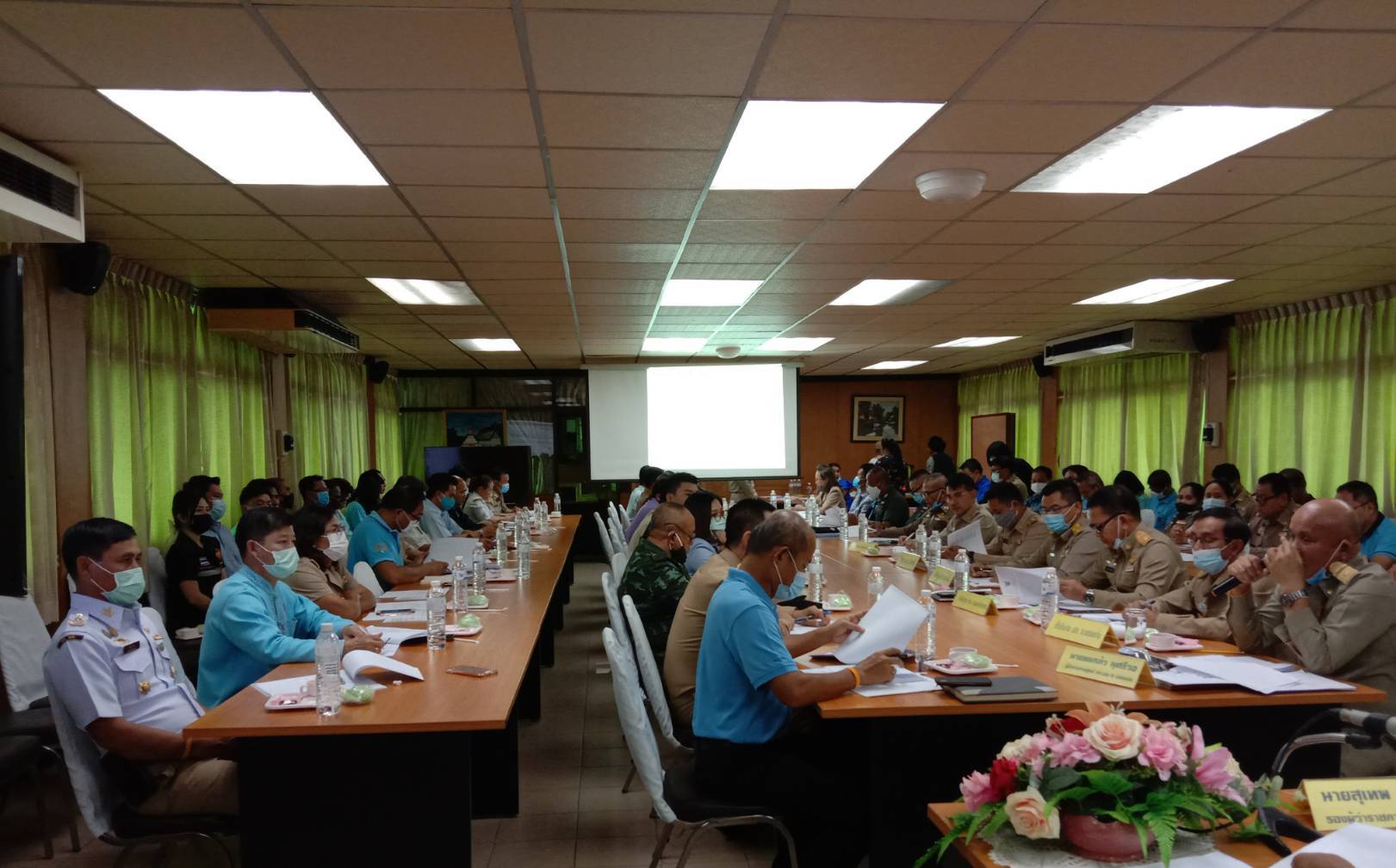 ? พช.ขอนแก่น : ร่วมประชุมเตรียมความพร้อมเครื่องจักรกลสาธารณภัย เครื่องมือ แบบบูรณาการ ประจำปีงบประมาณ พ.ศ. 2563 และการฝึกกองบัญชาการป้องกันและบรรเทาสาธารณภัยแห่งชาติ (ส่วนหน้า) ?