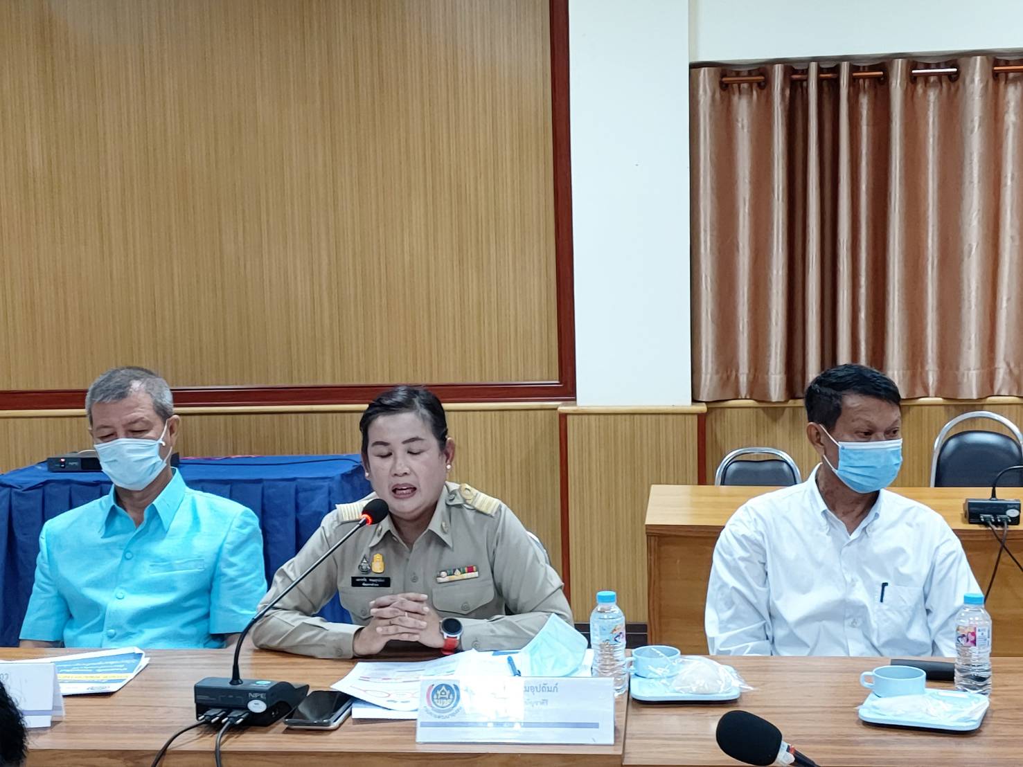 ? พช.ขอนแก่น : ลงพื้นที่คัดเลือกข้าราชการดีเด่น สำนักงานพัฒนาชุมชนจังหวัดขอนแก่น ประจำปี 2563 “พัฒนากรแหวนทอง สร้อยคอคล้องใจพัฒนาการอำเภอ กำไลทองของเธอนักวิชาการ” ?