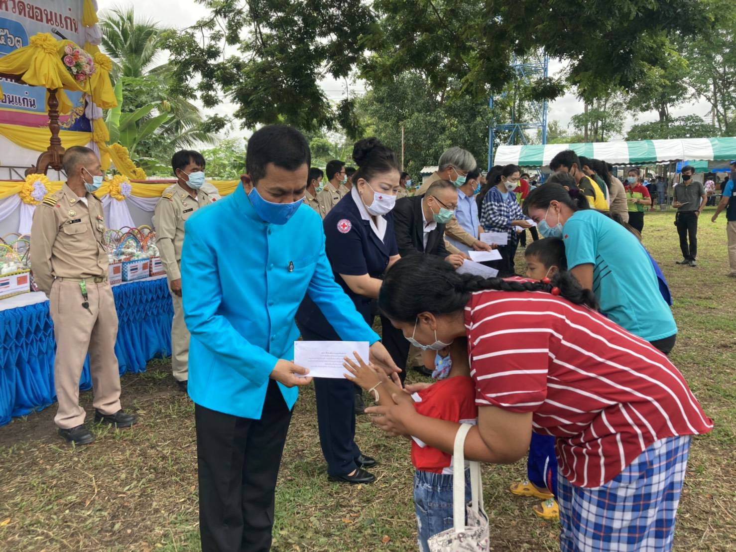 ? พช.ขอนแก่น : ร่วมโครงการ “หน่วยบำบัดทุกข์ บำรุงสุข สร้างรอยยิ้มให้กับประชาชน” ณ อำเภอเวียงเก่า จังหวัดขอนแก่น ?