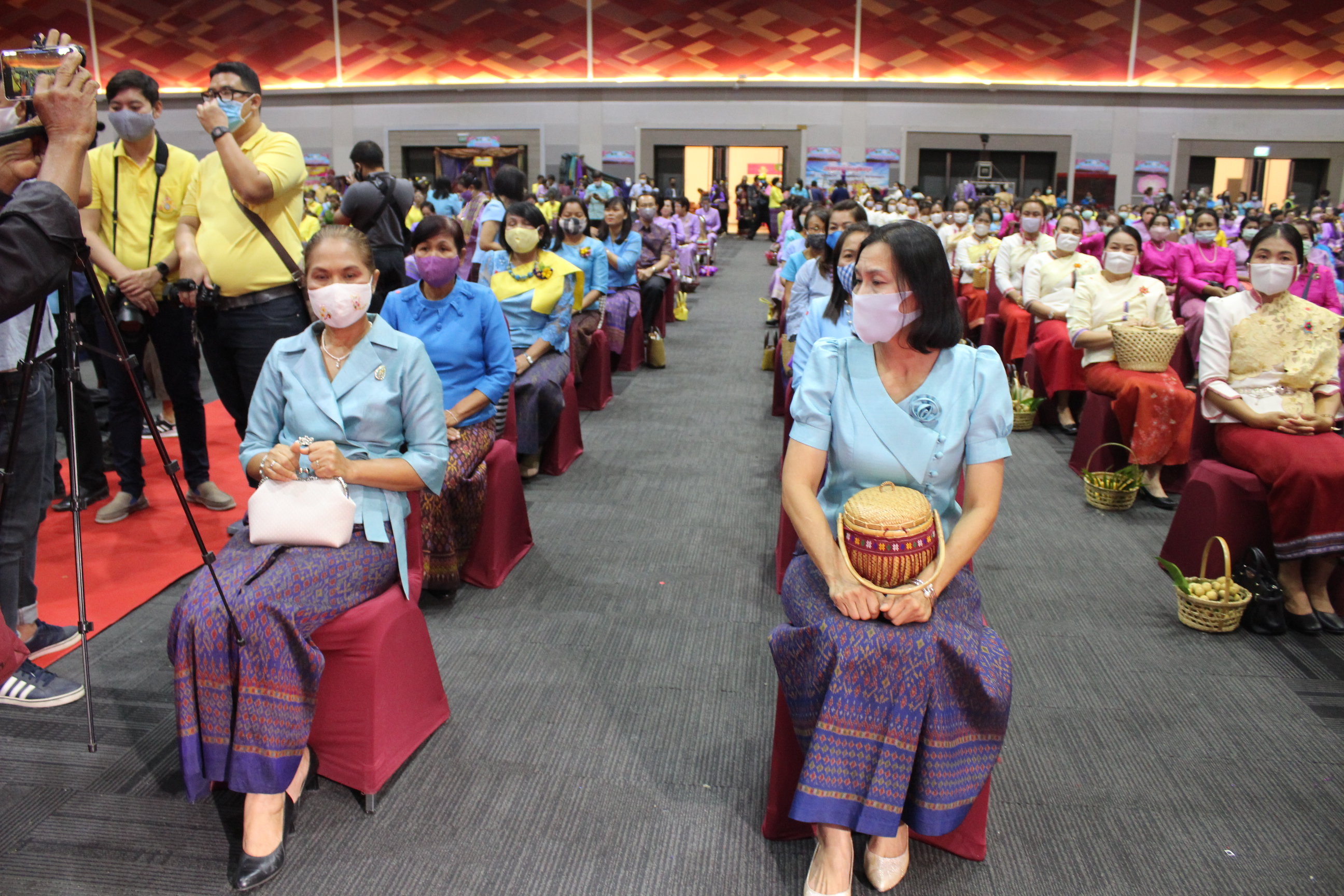 ? จังหวัดขอนแก่น : จัดงาน “วันสตรีไทย” ประจำปี 2563 ?