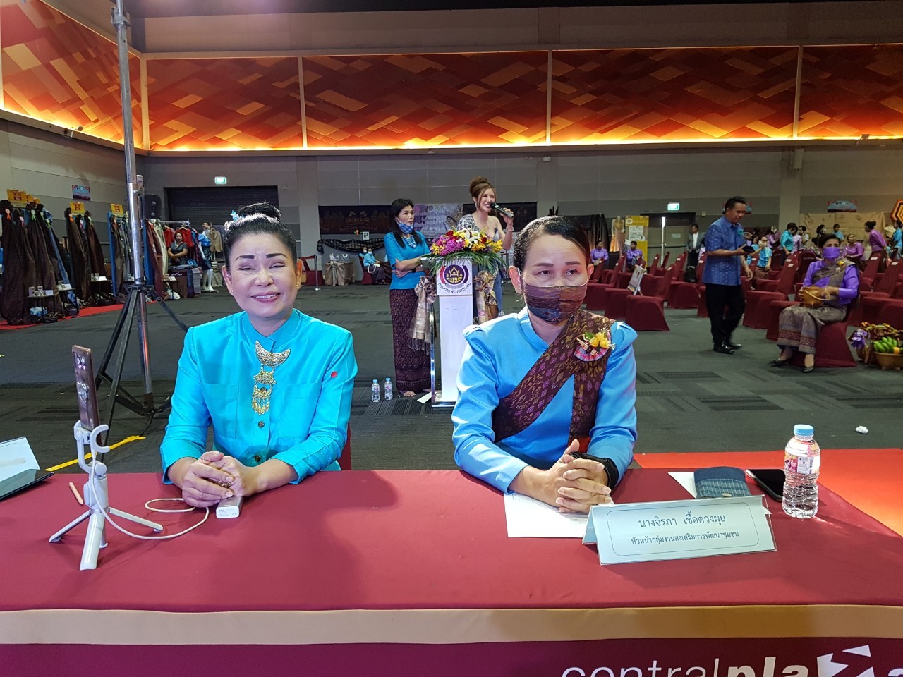 ? จังหวัดขอนแก่น : จัดงาน “วันสตรีไทย” ประจำปี 2563 ?