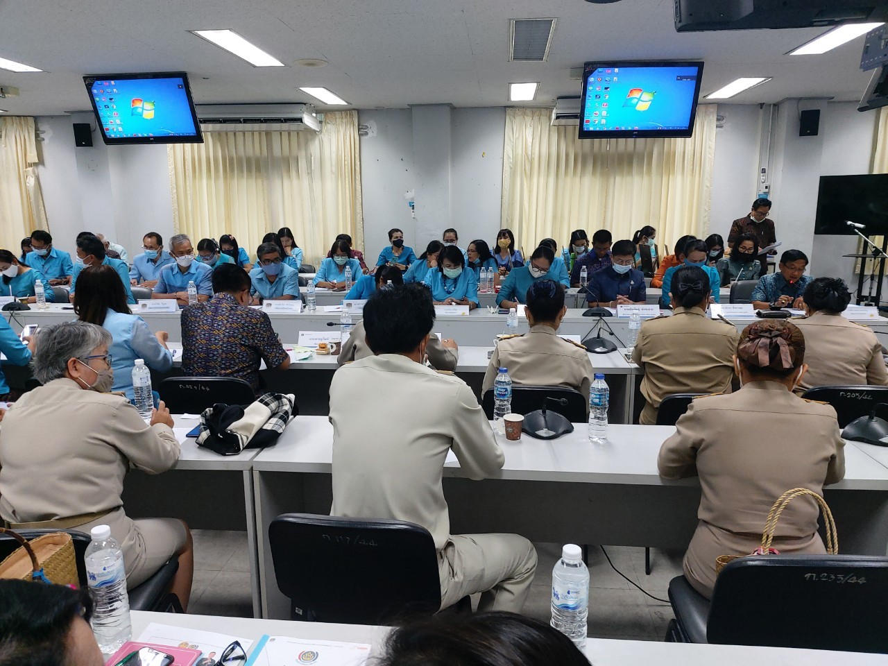 ? พช.ขอนแก่น : จัดประชุมเชิงปฏิบัติการสร้างความเข้าใจการขับเคลื่อนโครงการพัฒนาพื้นที่ต้นแบบการพัฒนาคุณภาพชีวิตตามทฤษฎีใหม่ ประยุกต์สู่ “โคก หนอง นา โมเดล” ?